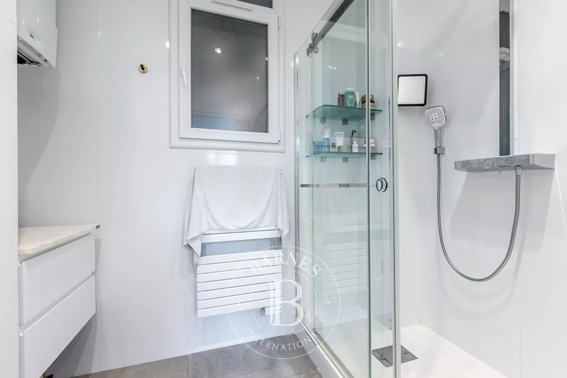 Daire Paris 8ème - picture 11