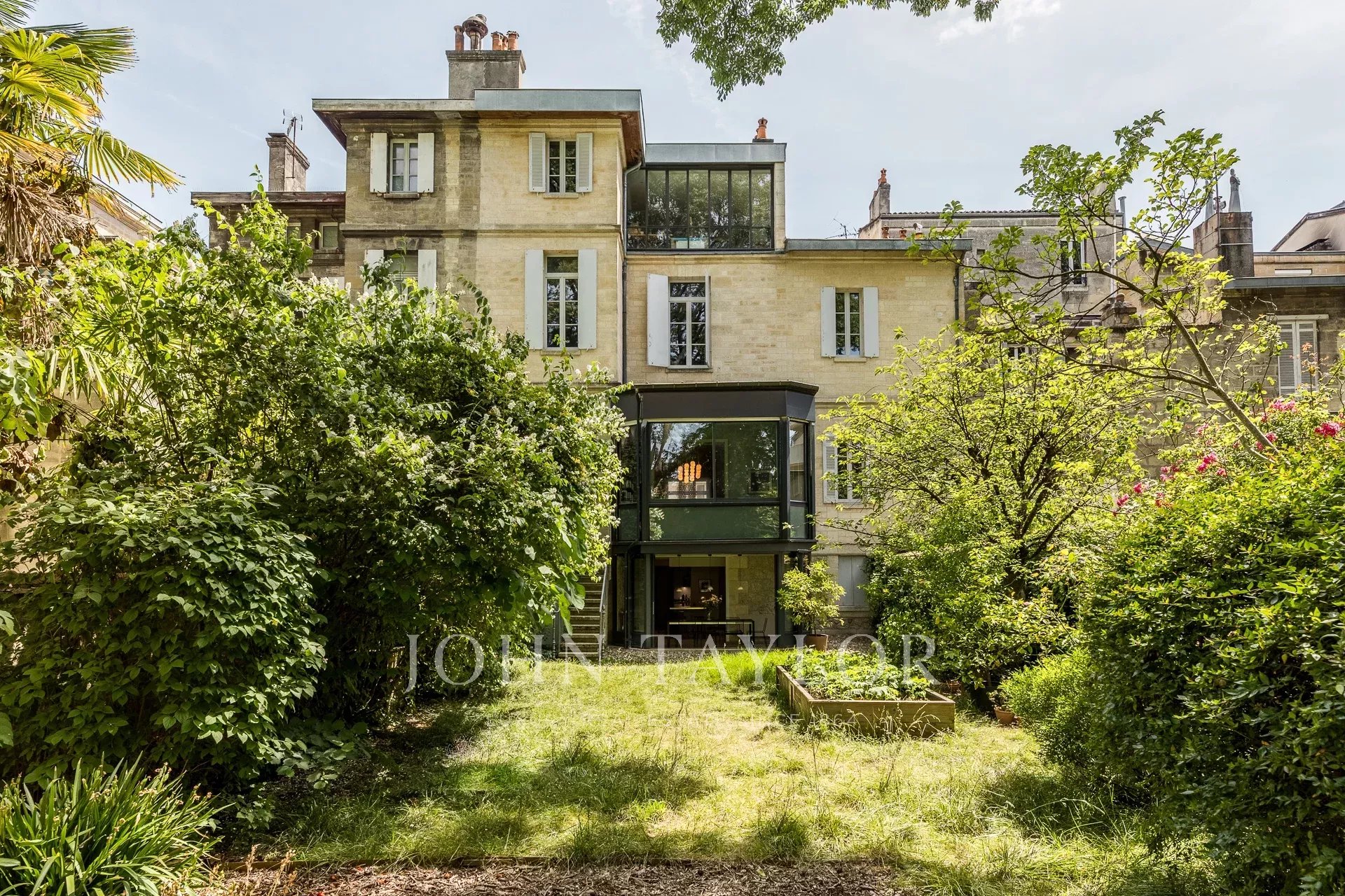 Saint Seurin - Hôtel Particulier - Exclusivité John Taylor