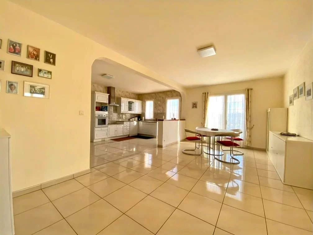 House for sale Frontignan-Savès, Haute-Garonne