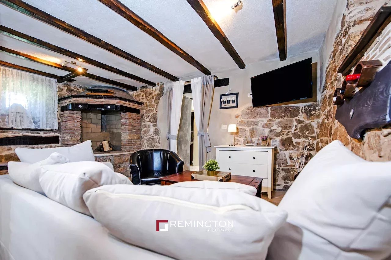 4 Bedroom Villa/Townhouse's Image 10