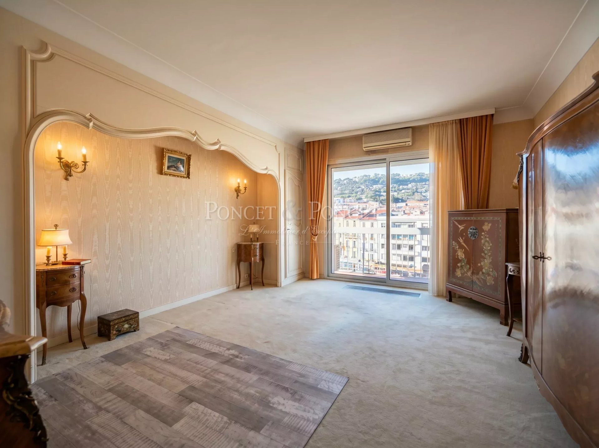 4 Bedroom Apartment/Flat's Image 3