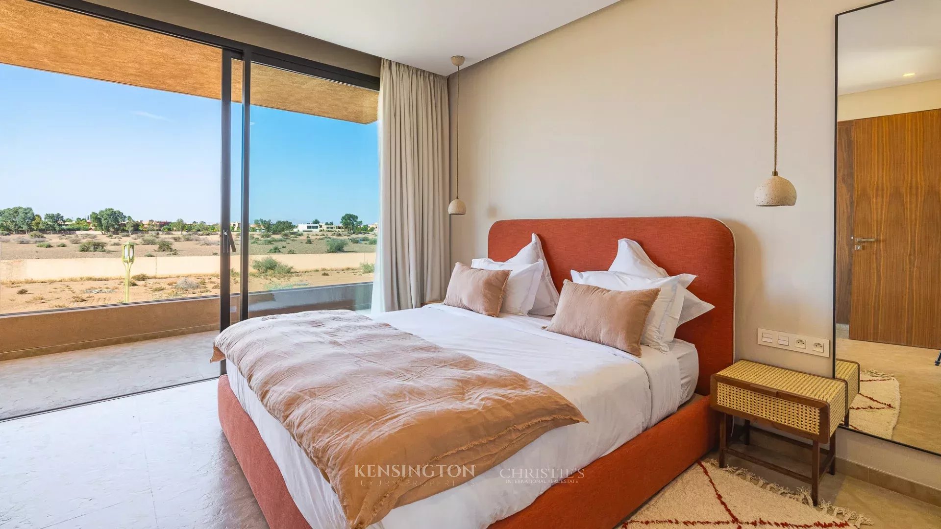 6 Bedroom Villa/Townhouse's Image 39
