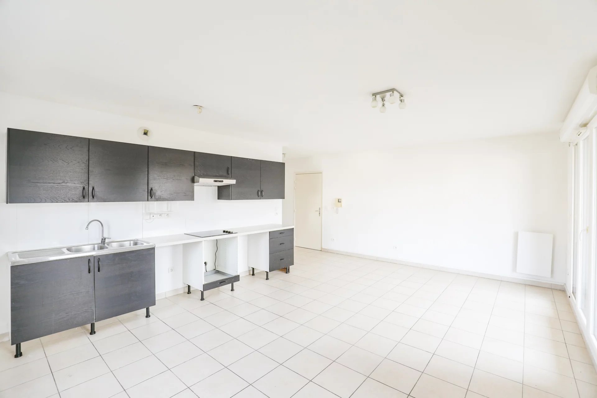 AU PARC - Appartement  T3 de 66m2 + Terrasse + Parking - 13012