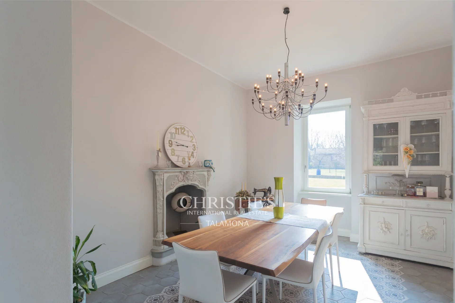 3 Bedroom Villa/Townhouse's Image 47