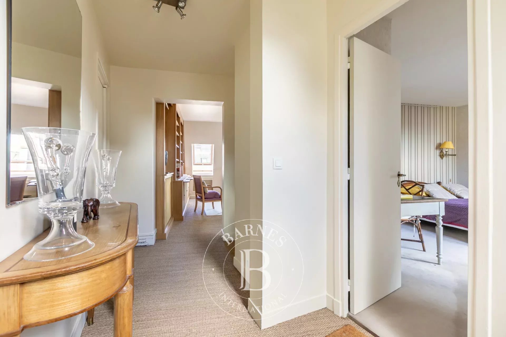 Daire Paris 8ème - picture 13