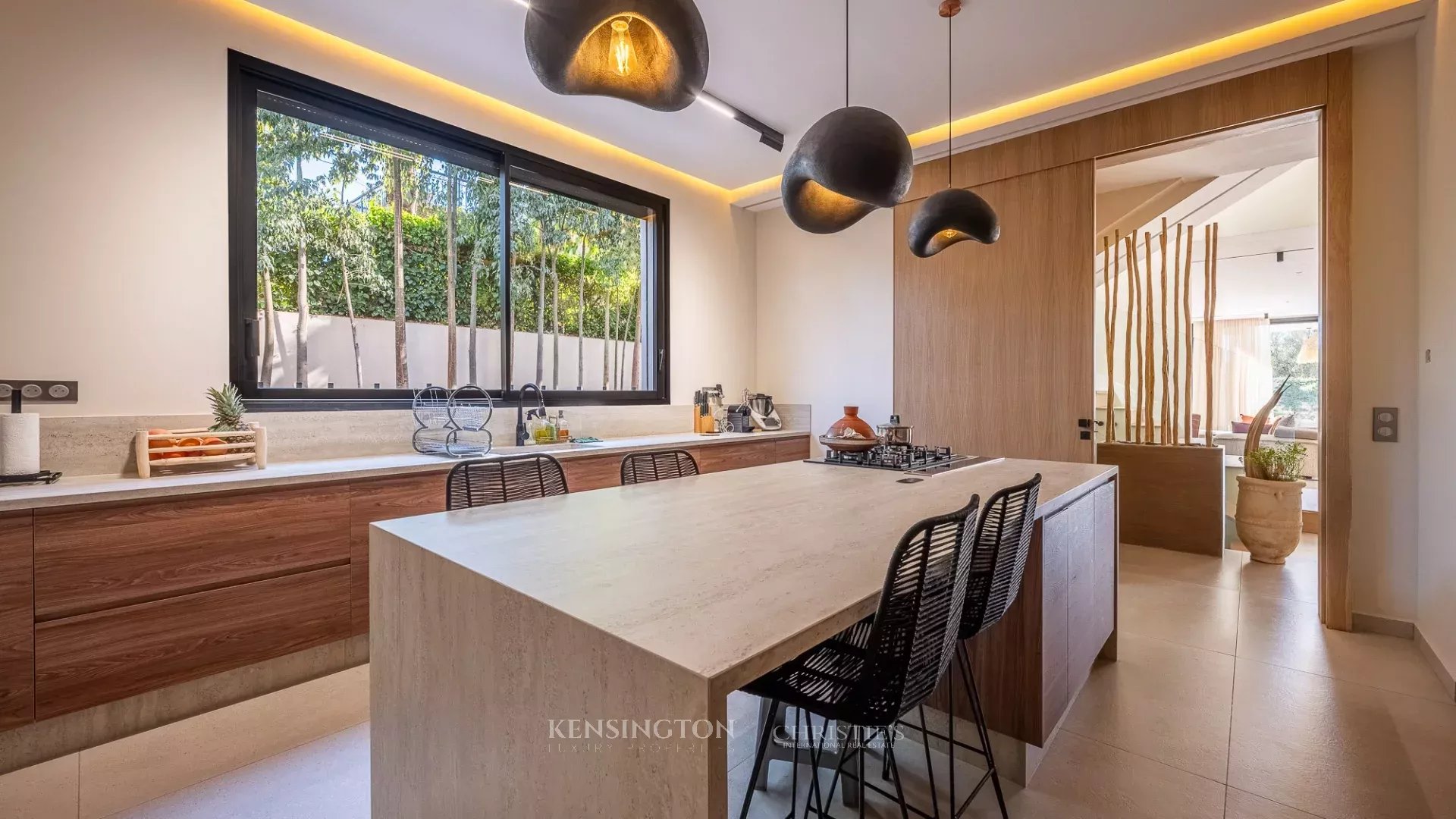 4 Bedroom Villa/Townhouse's Image 21
