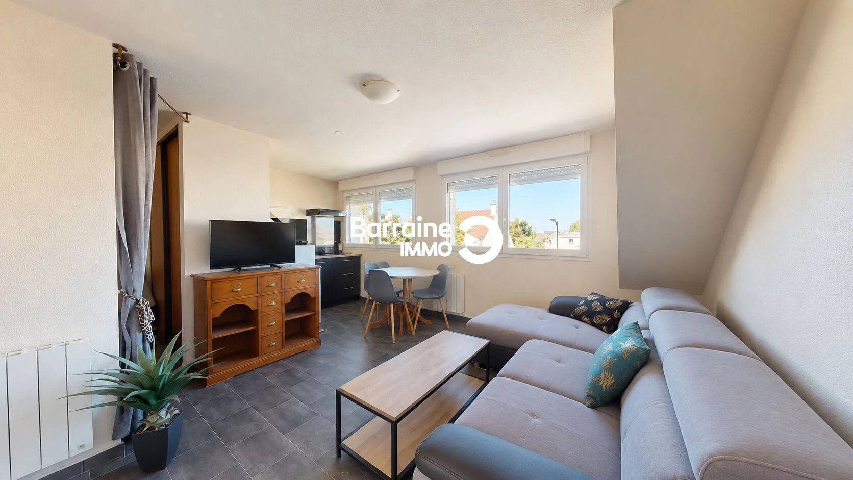 Appartement T1 Bis à vendre à Lorient - Dernier étage, lumineux et proche commodités