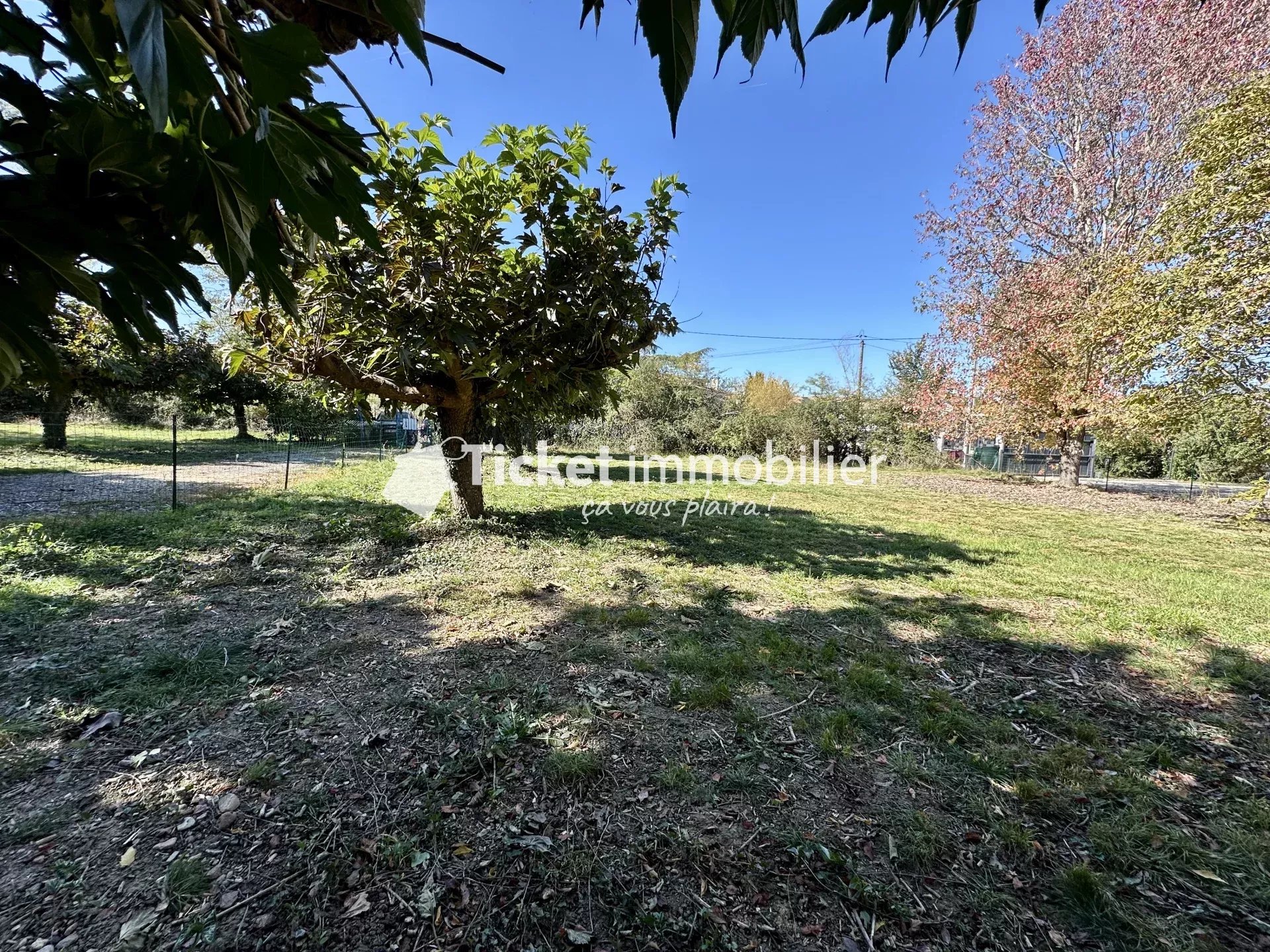🟩 Terrain constructible 729 m² — photo 6