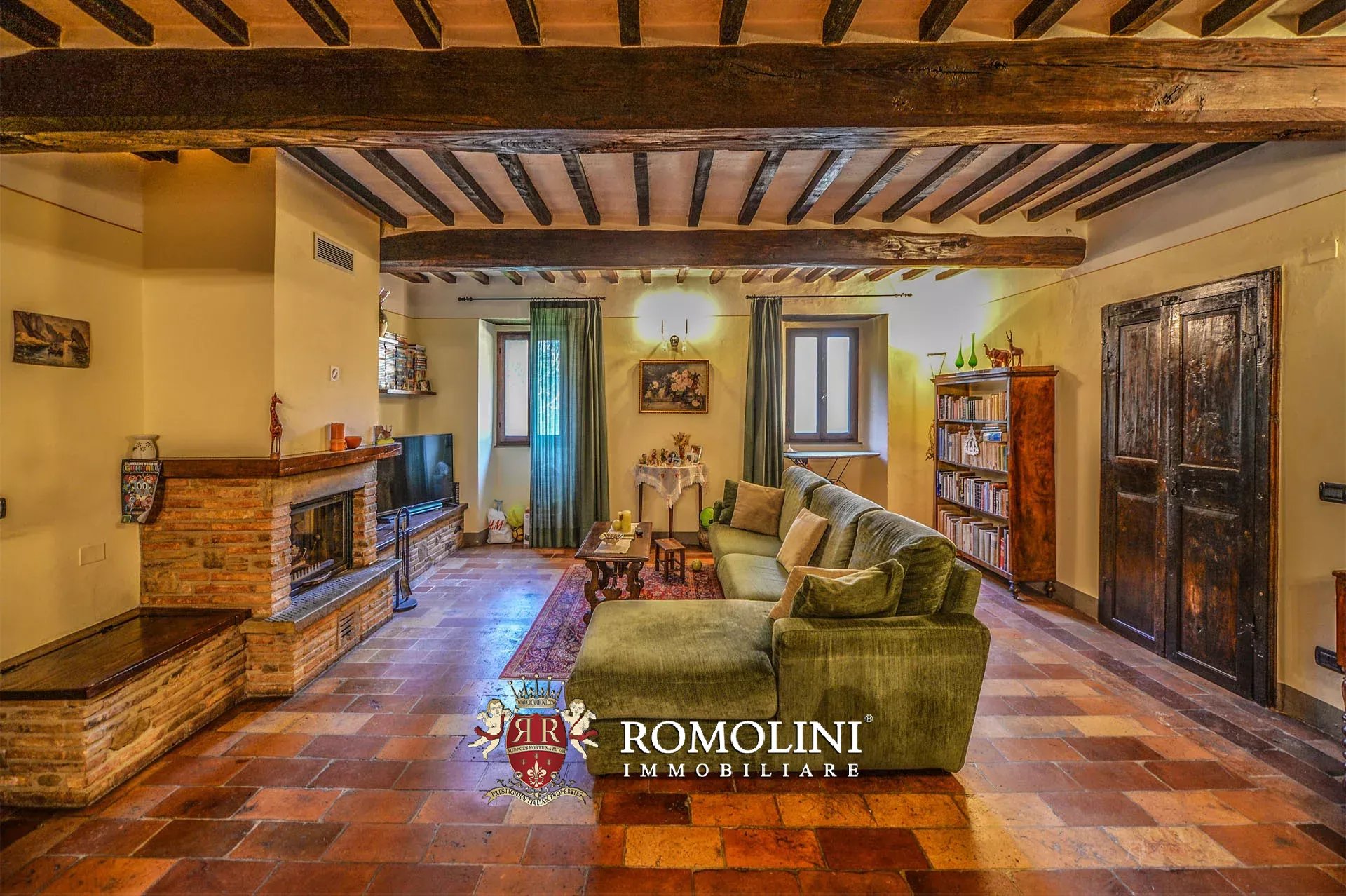 7 Bedroom Villa/Townhouse's Image 76