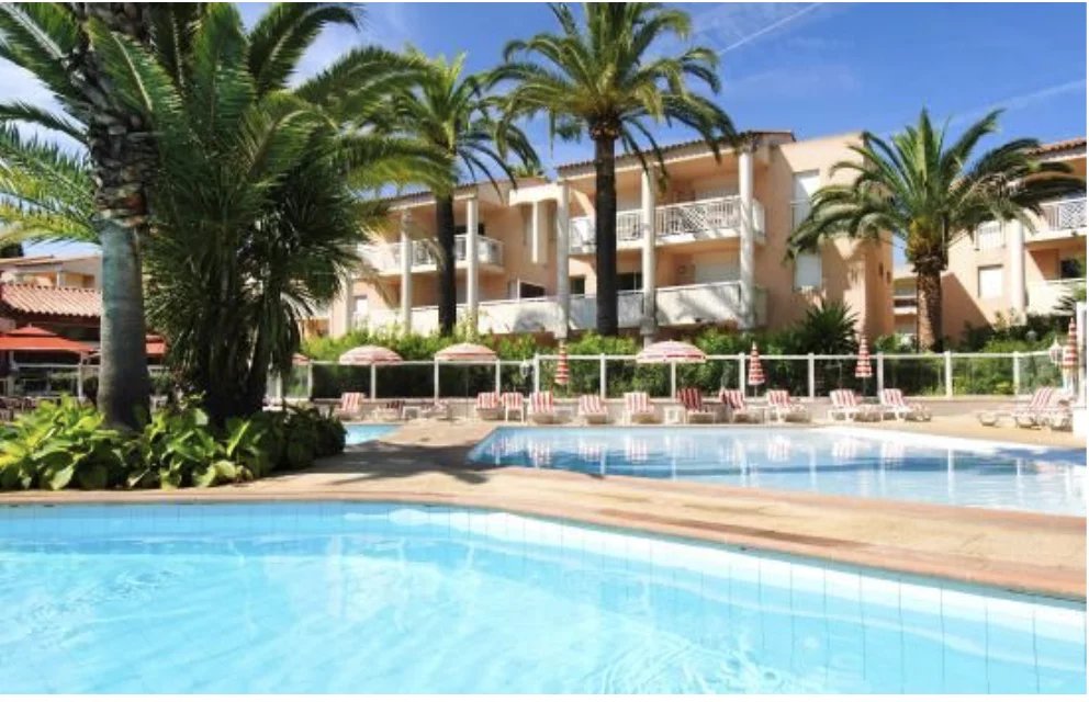 Beau studio meublé à louer à Golfe Juan