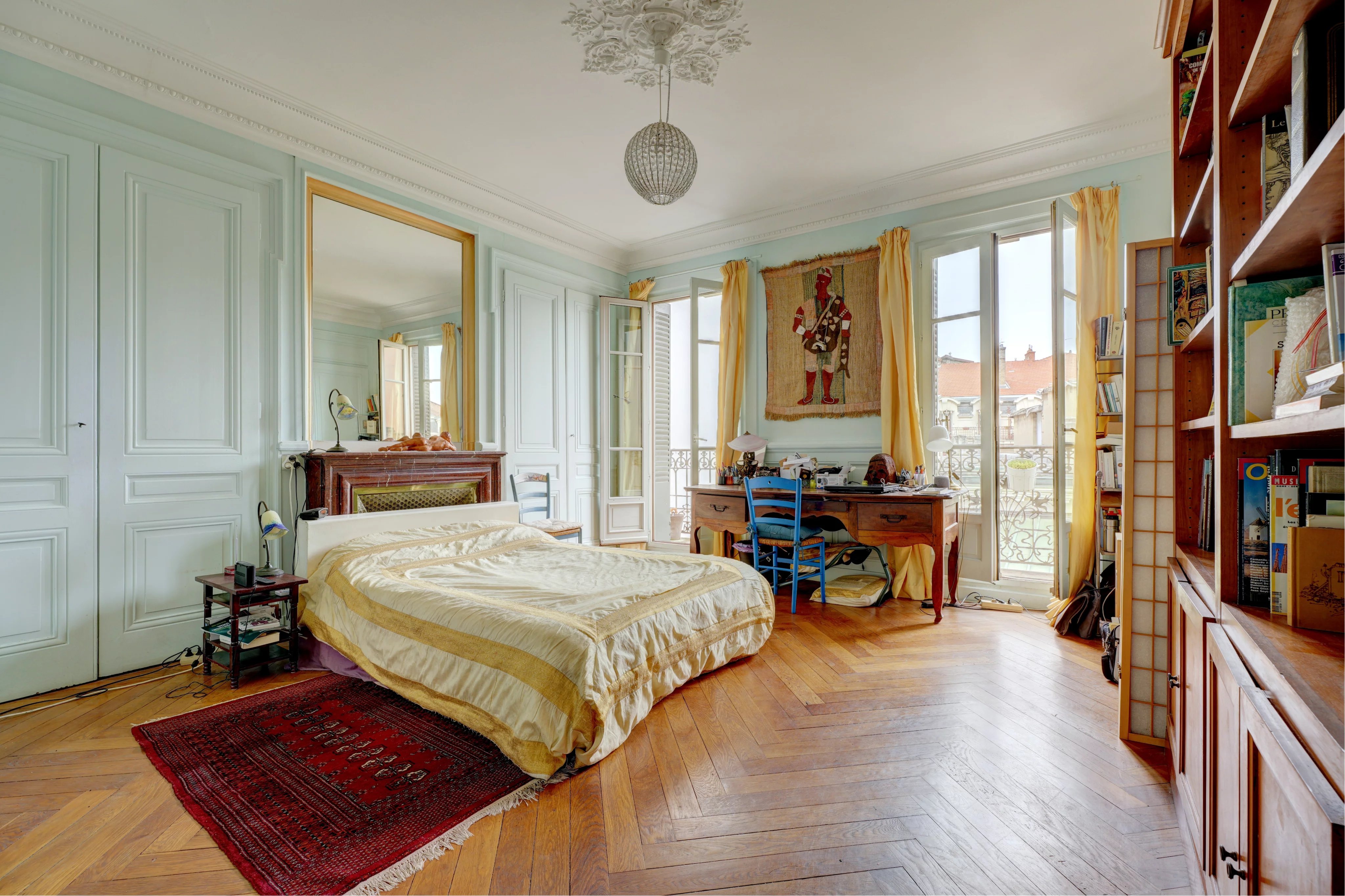 Lyon 1er  Bel appartement T5 lumineux avec balcon filant et vues dégagées — photo 6