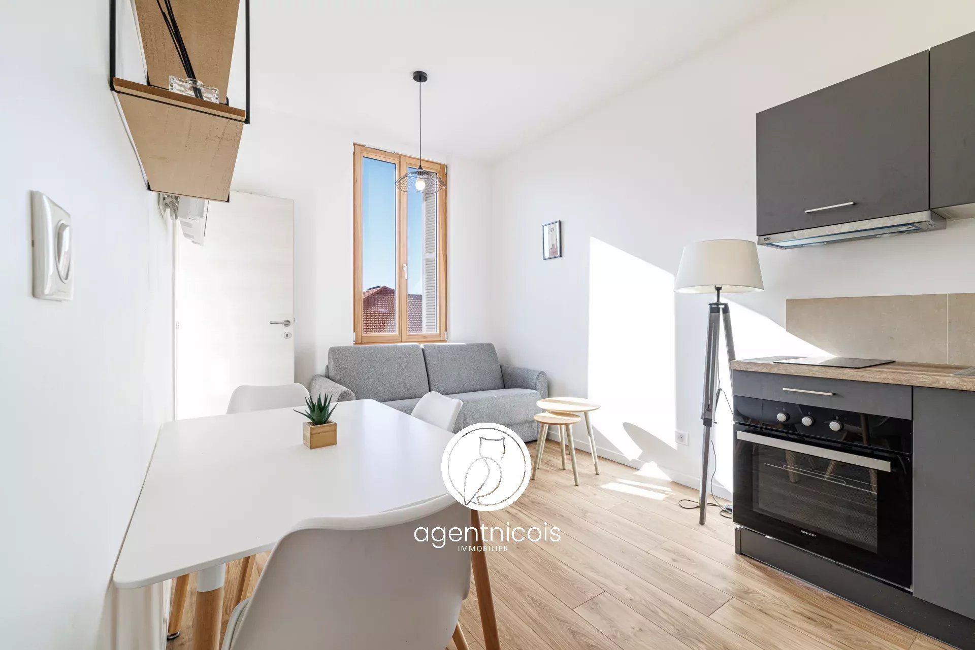 Agence immobilière de 