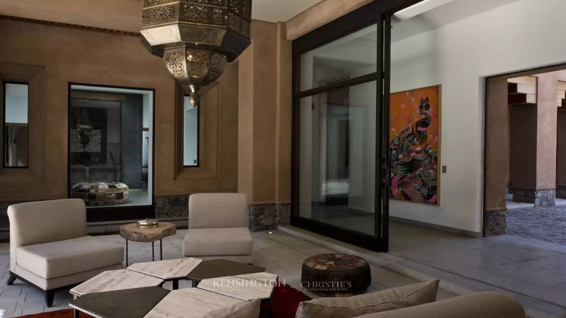 6 Bedroom Villa/Townhouse's Image 16
