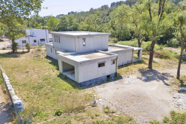 Opio project: contemporary style villa, 4 beds and a pool — photo 3