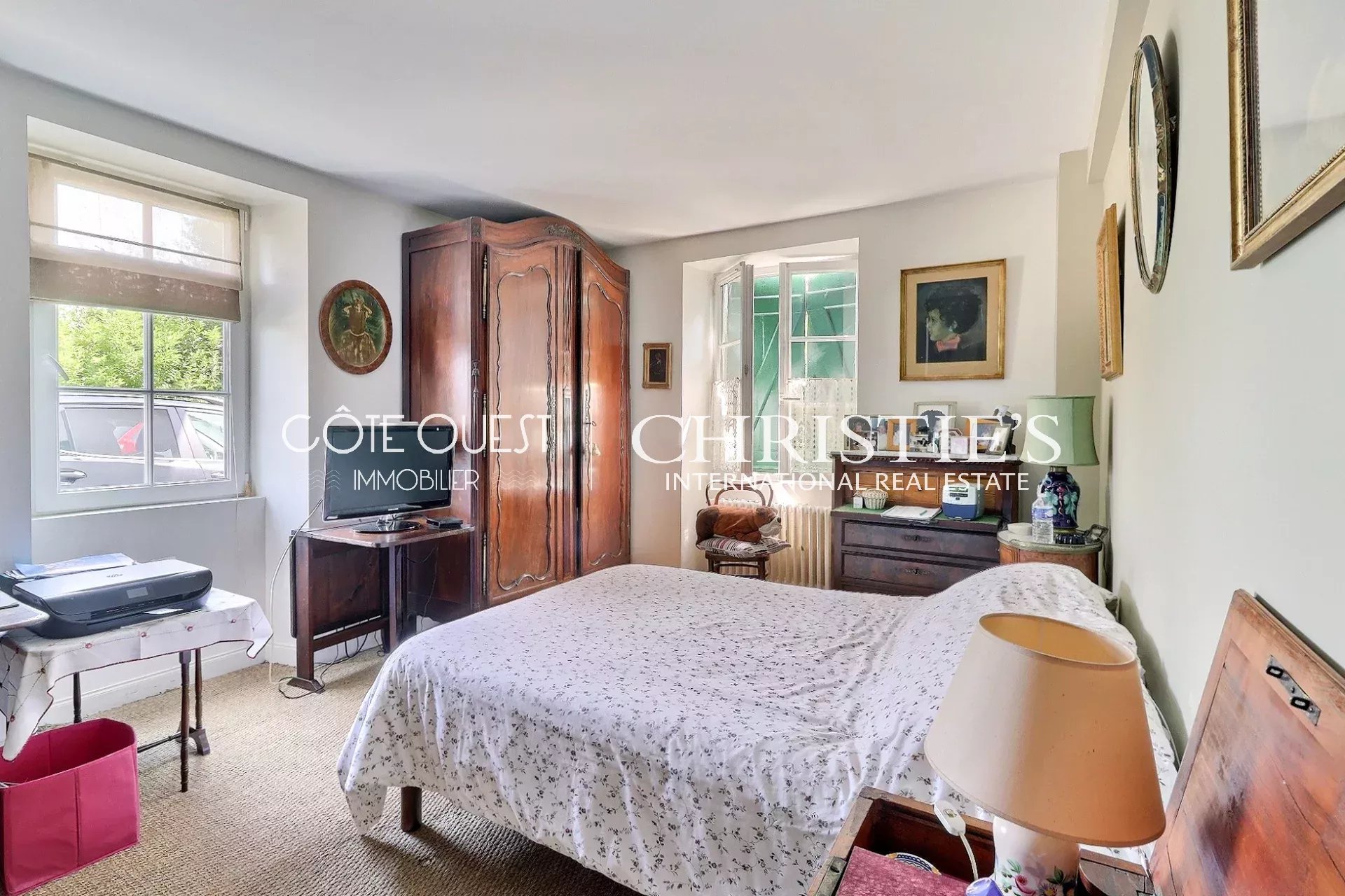 5 Bedroom Villa/Townhouse's Image 11