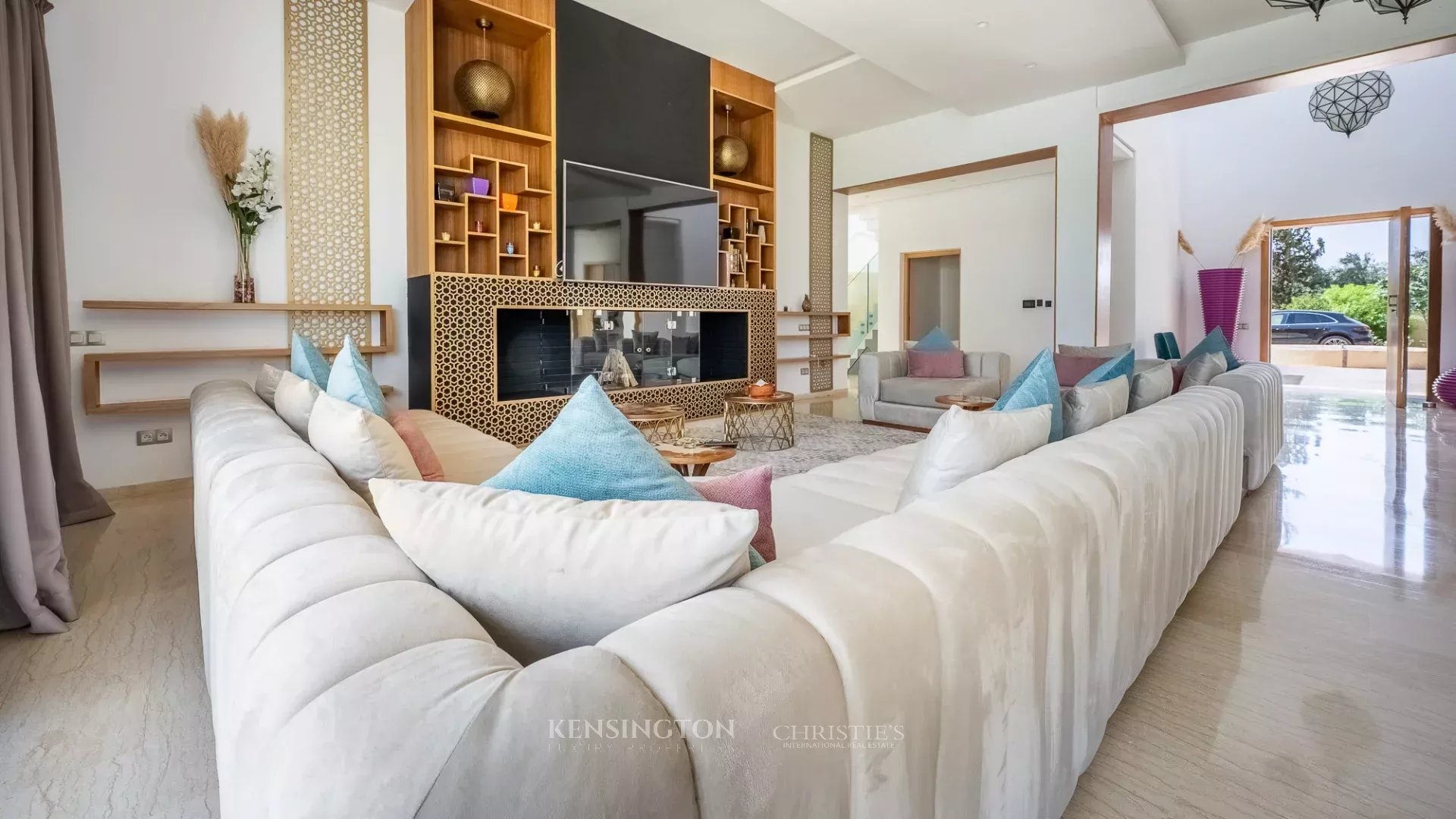 5 Bedroom Villa/Townhouse's Image 15