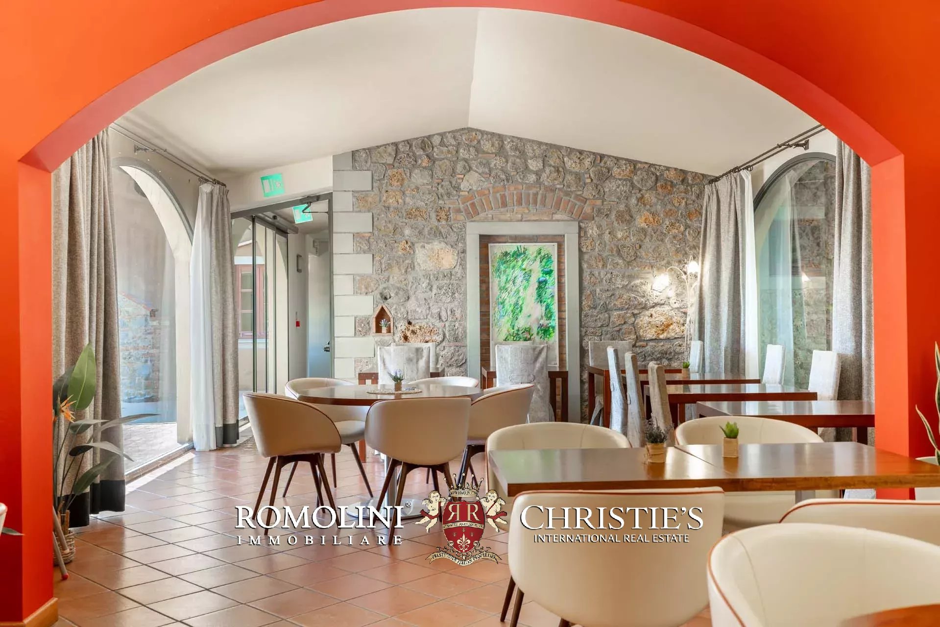 63 Bedroom Villa/Townhouse's Image 20