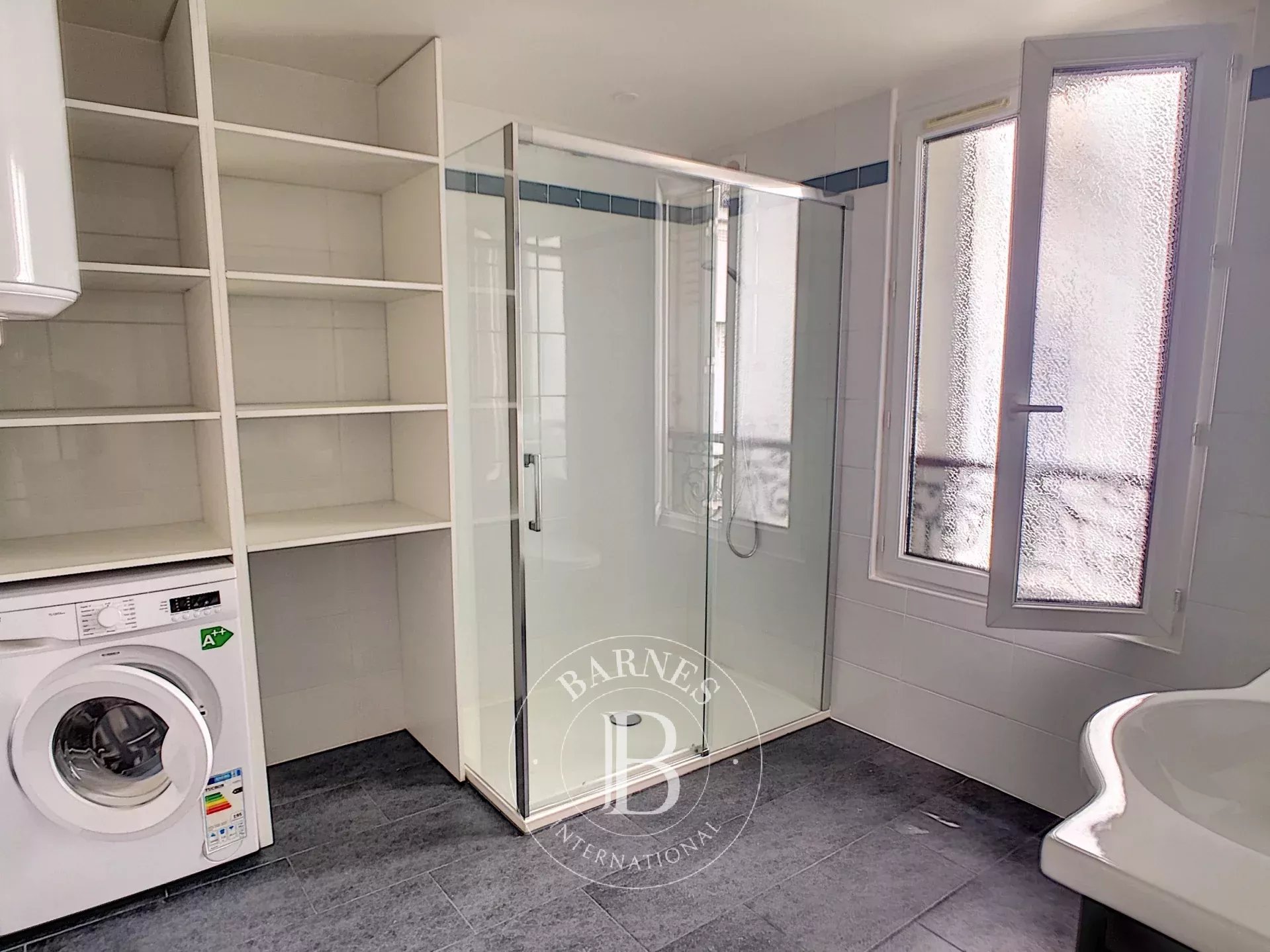 Daire Paris 11ème - picture 7