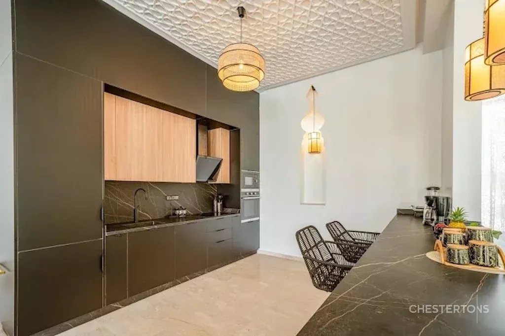  Image of Villa - 5 Bedrooms - 4 Bathrooms for Sale in Marrakech-Ménara-Marrakech-Morocco, Image 8