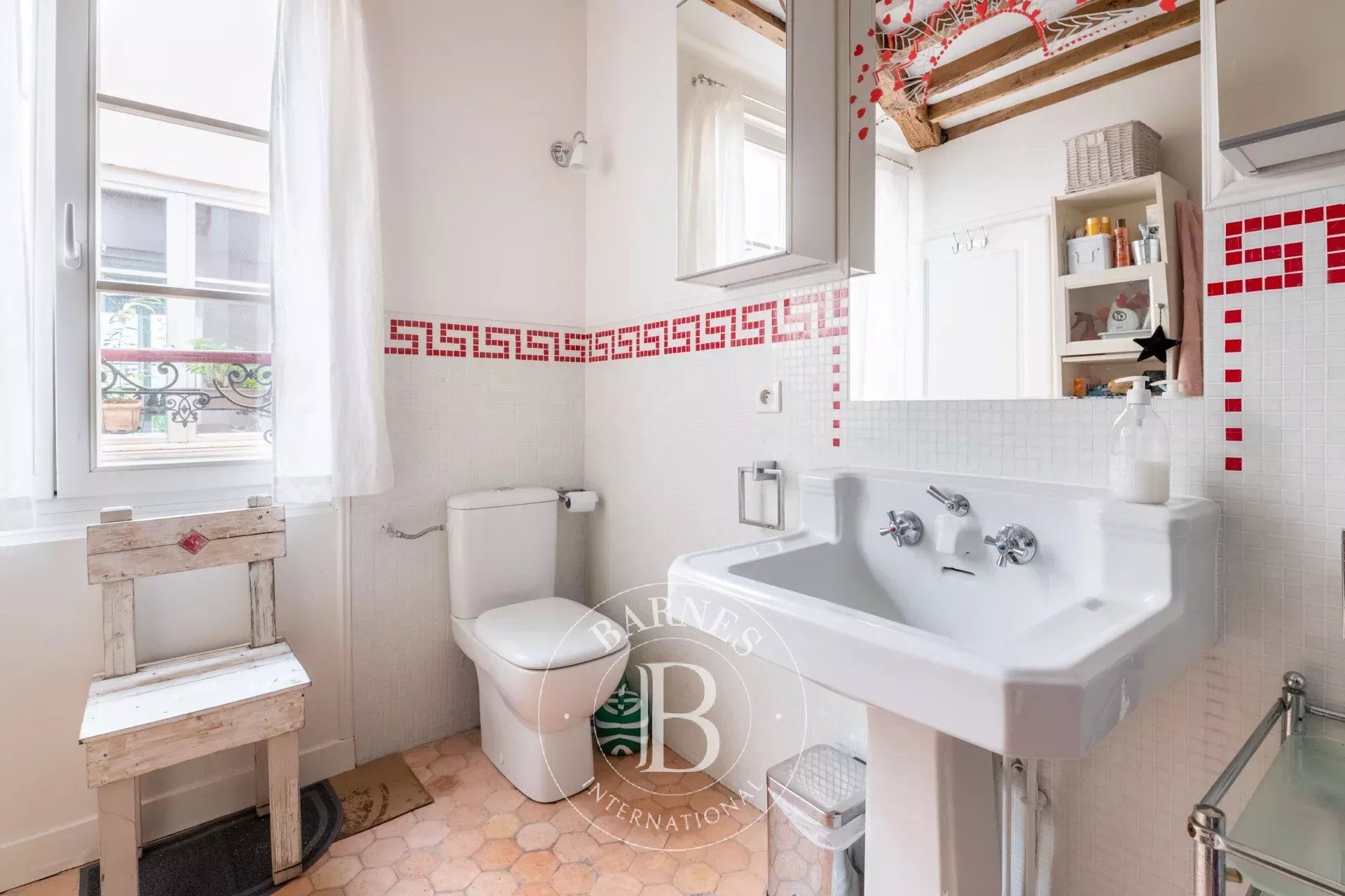 Daire Paris 3ème - picture 8