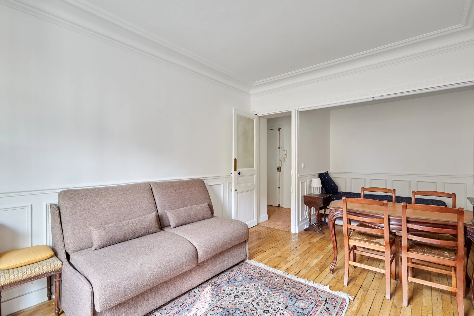 1 Bedroom Apartment/Flat's Image 3