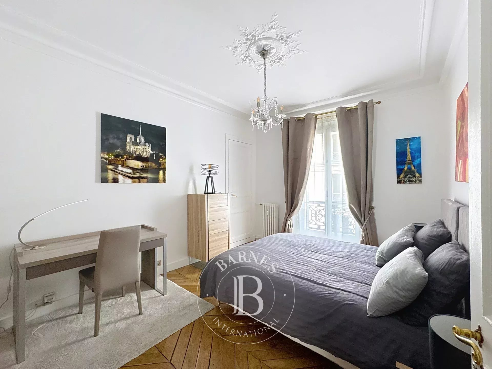 Daire Paris 8ème - picture 7