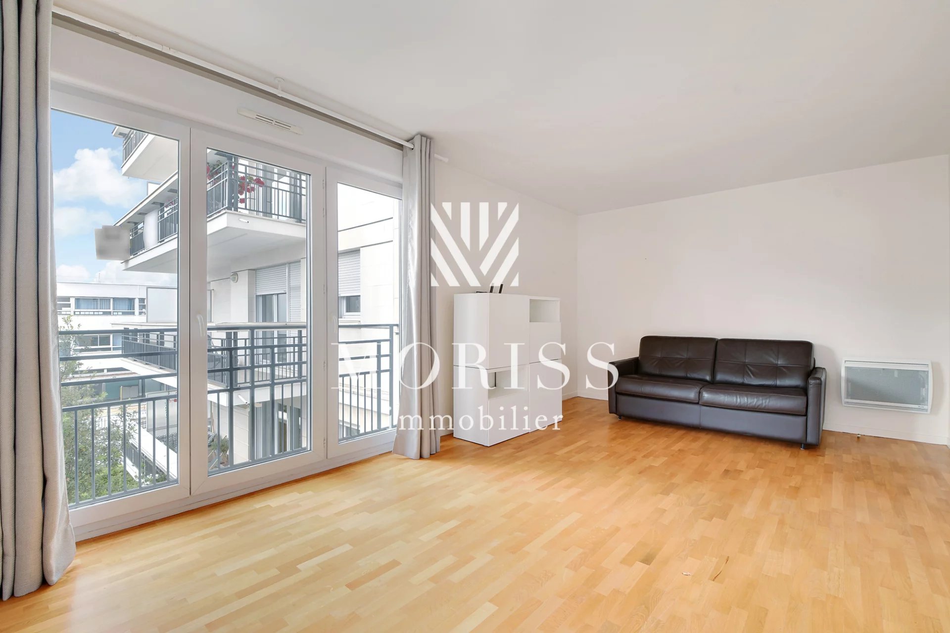 COURBEVOIE - MAIRIE: Appartement 2 pièces 1 chambre - Image Array