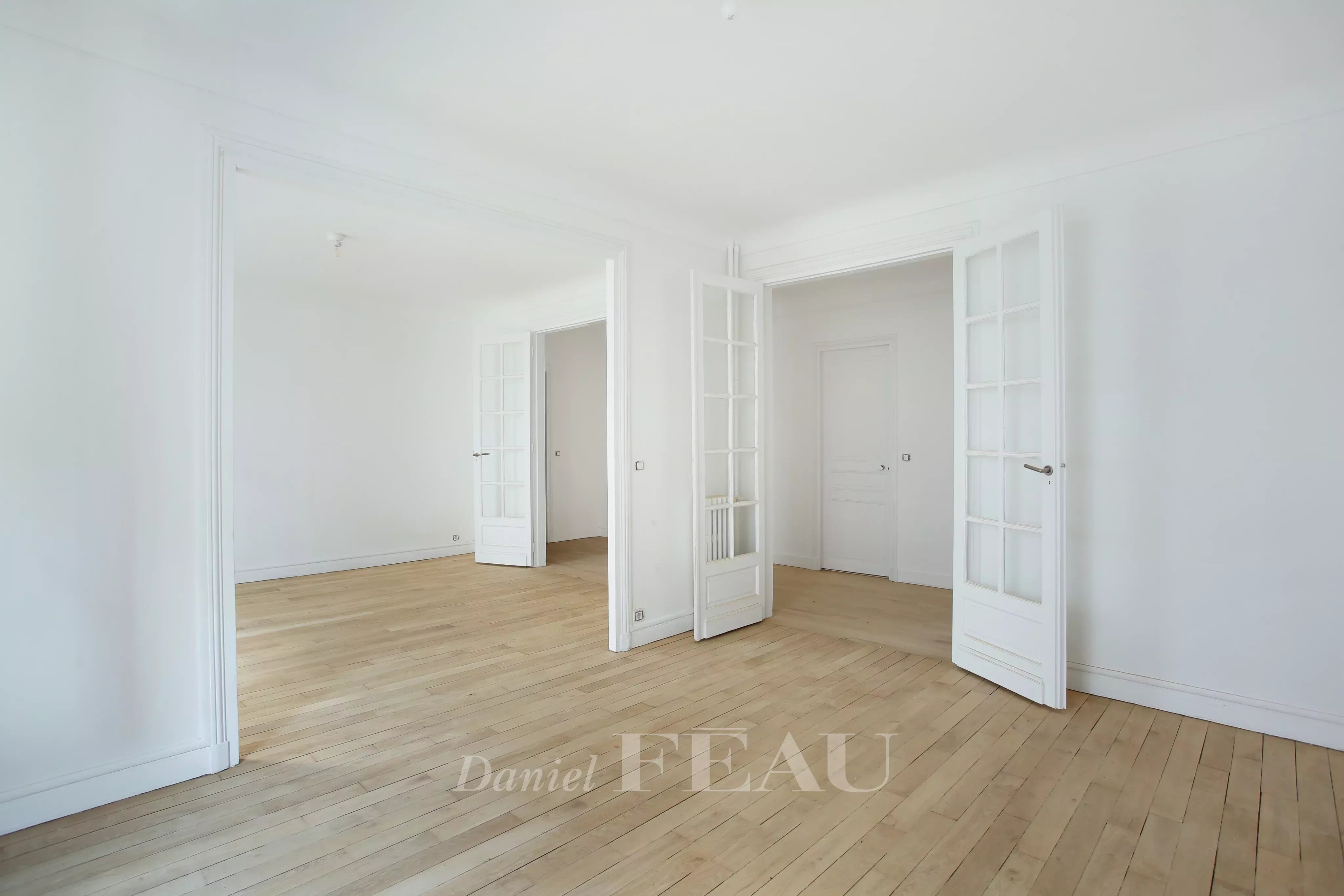 Rental Apartment Paris 16th