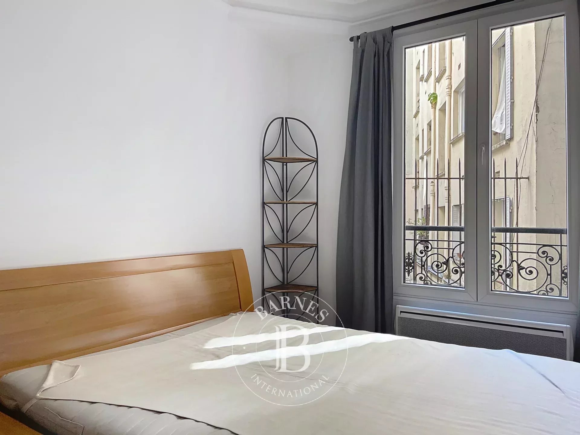 Daire Paris 10ème - picture 5