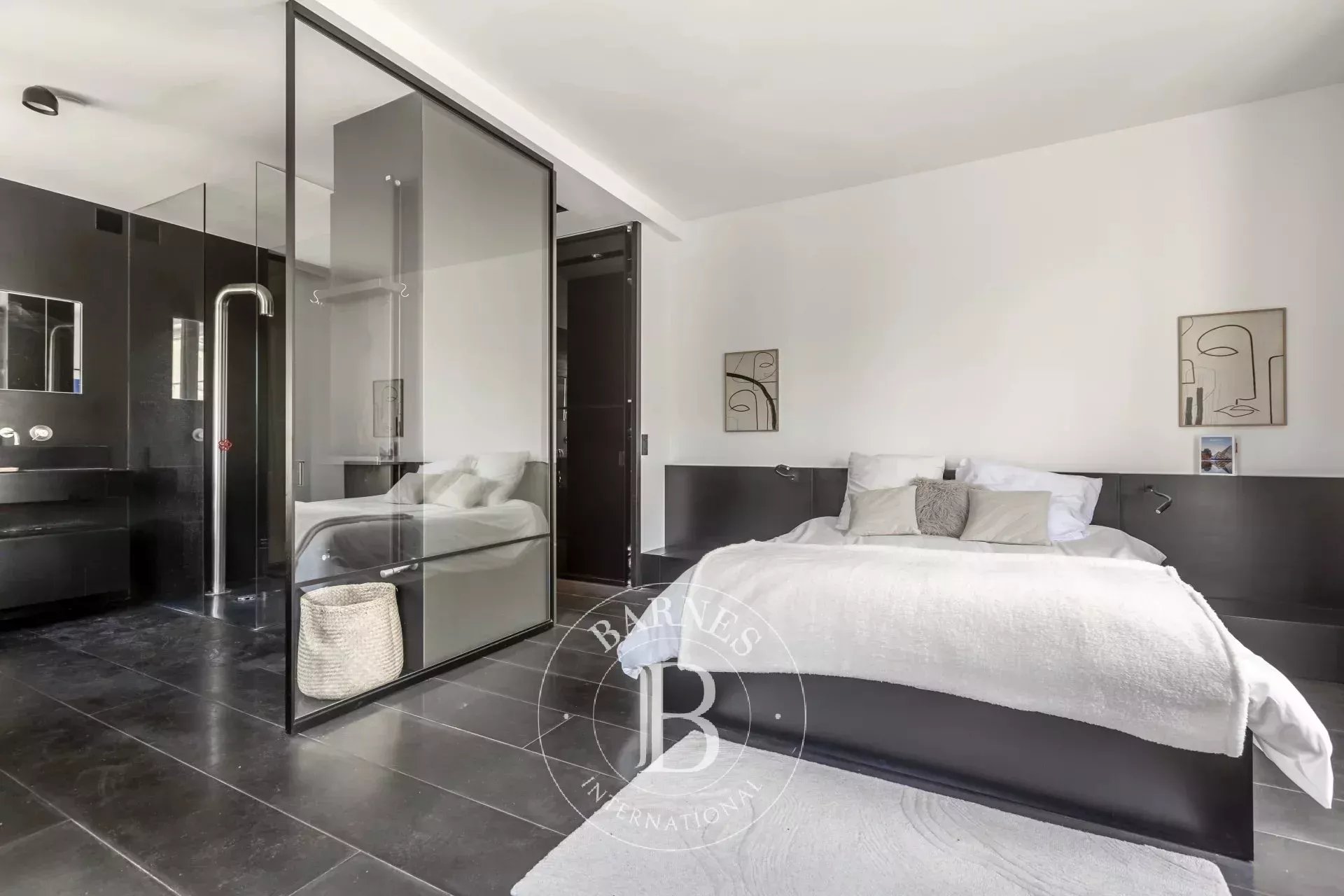 Paris  - Apartment 3 Bedrooms - picture 10