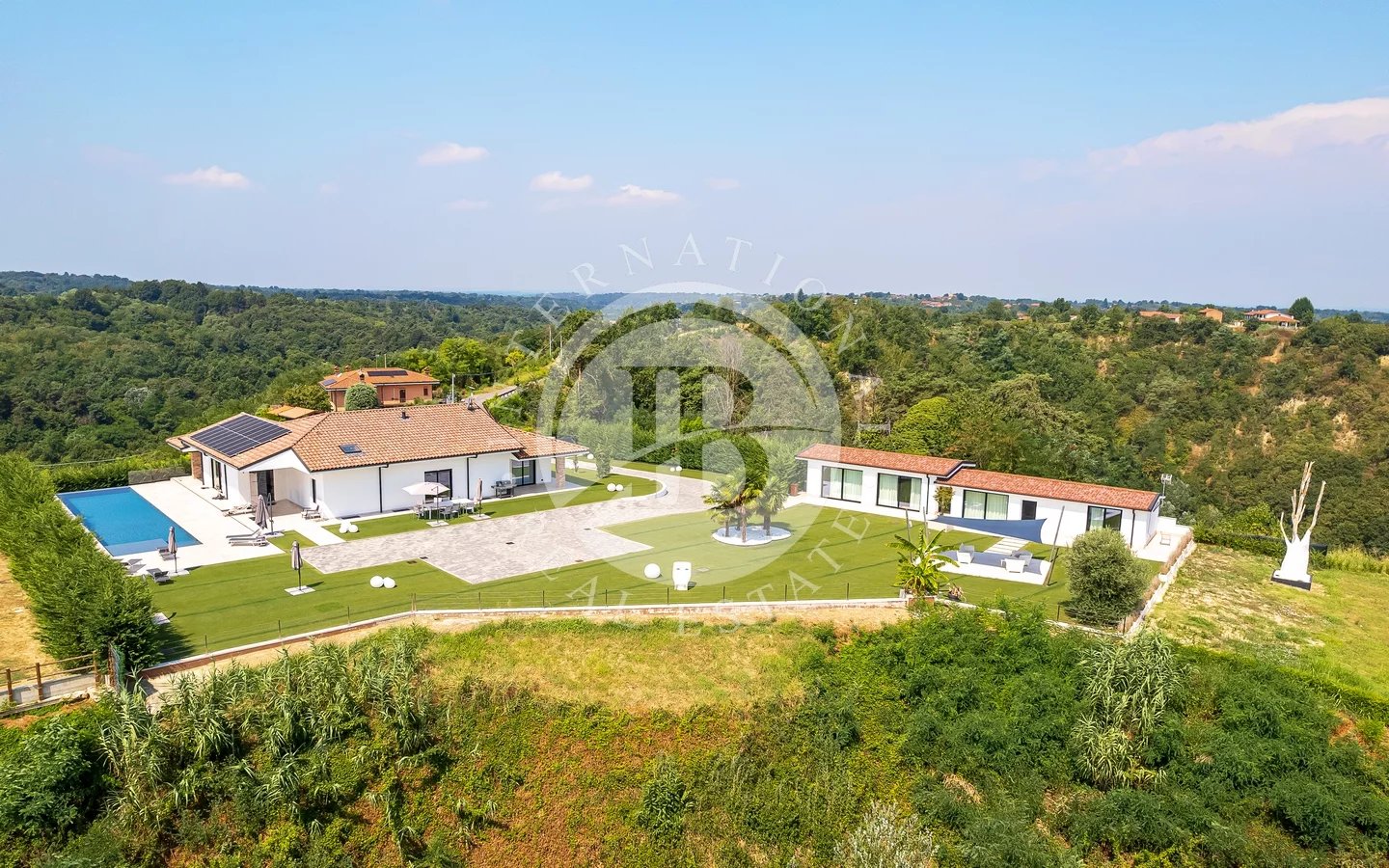 Villa in Sant'Anna - Image 2