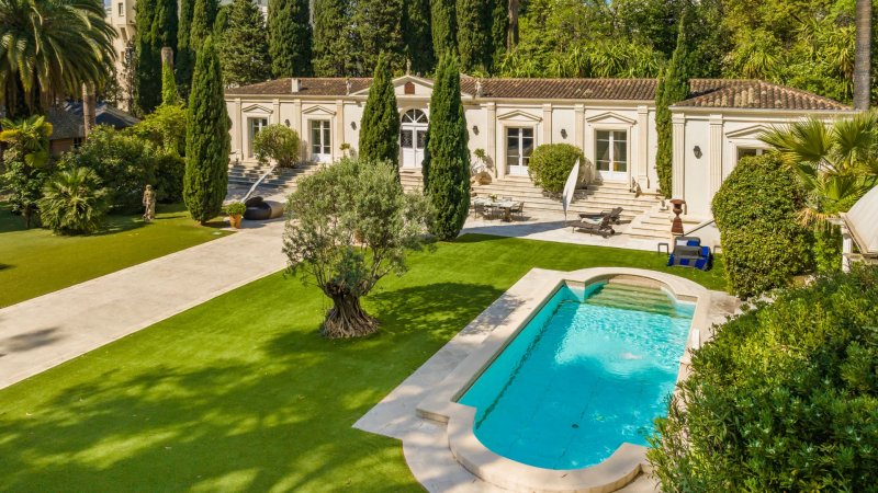 CANNES - VILLA BELLE DEMEURE - PROCHE PLAGES ET CENTRE