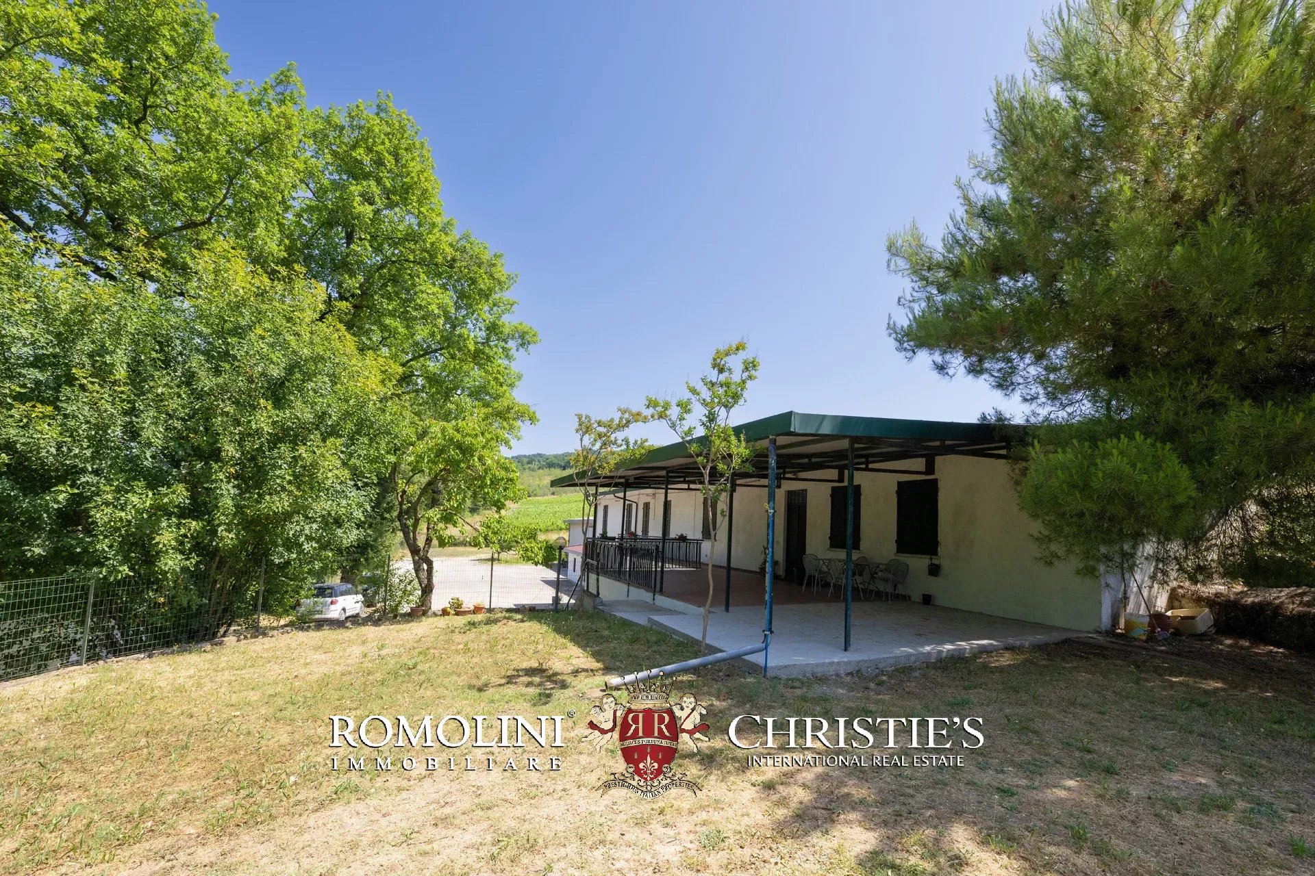 3 Bedroom Vineyard's Image 37
