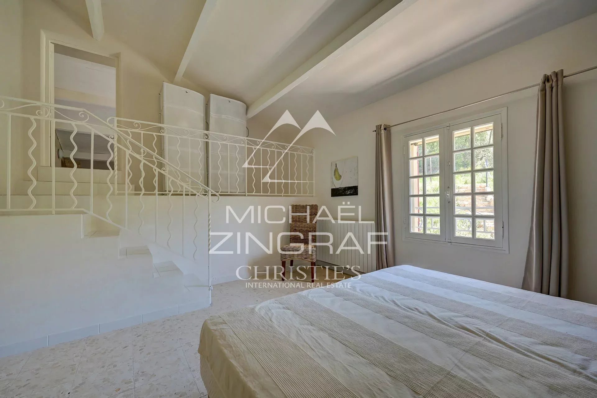 5 Bedroom Villa/Townhouse's Image 5