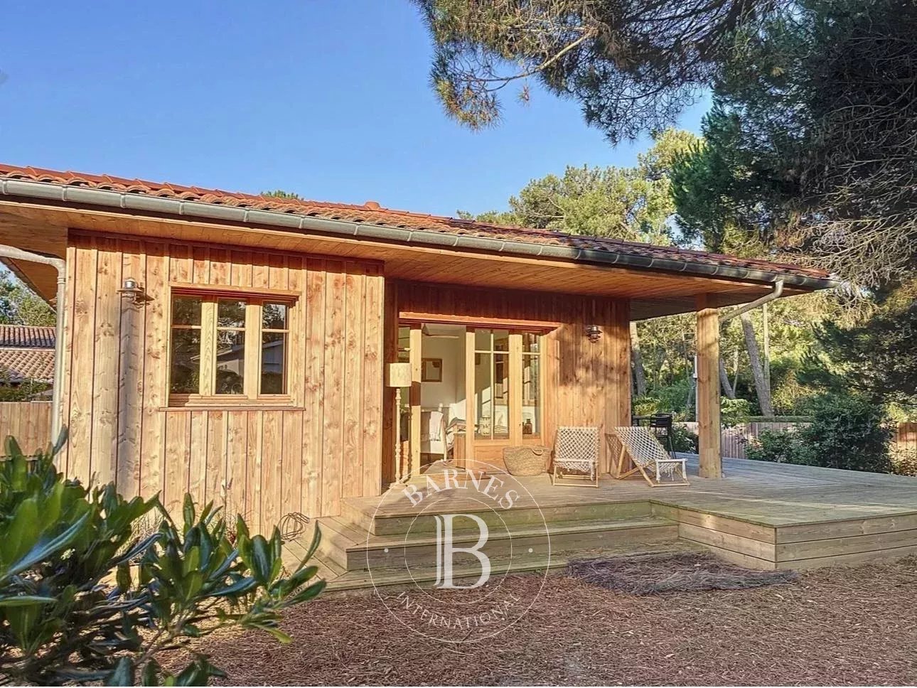 TYPICAL FERRET CAPIENNE RENOVATED VILLA, IN THE HEART OF THE CAP FERRET VILLAGE - picture 5
