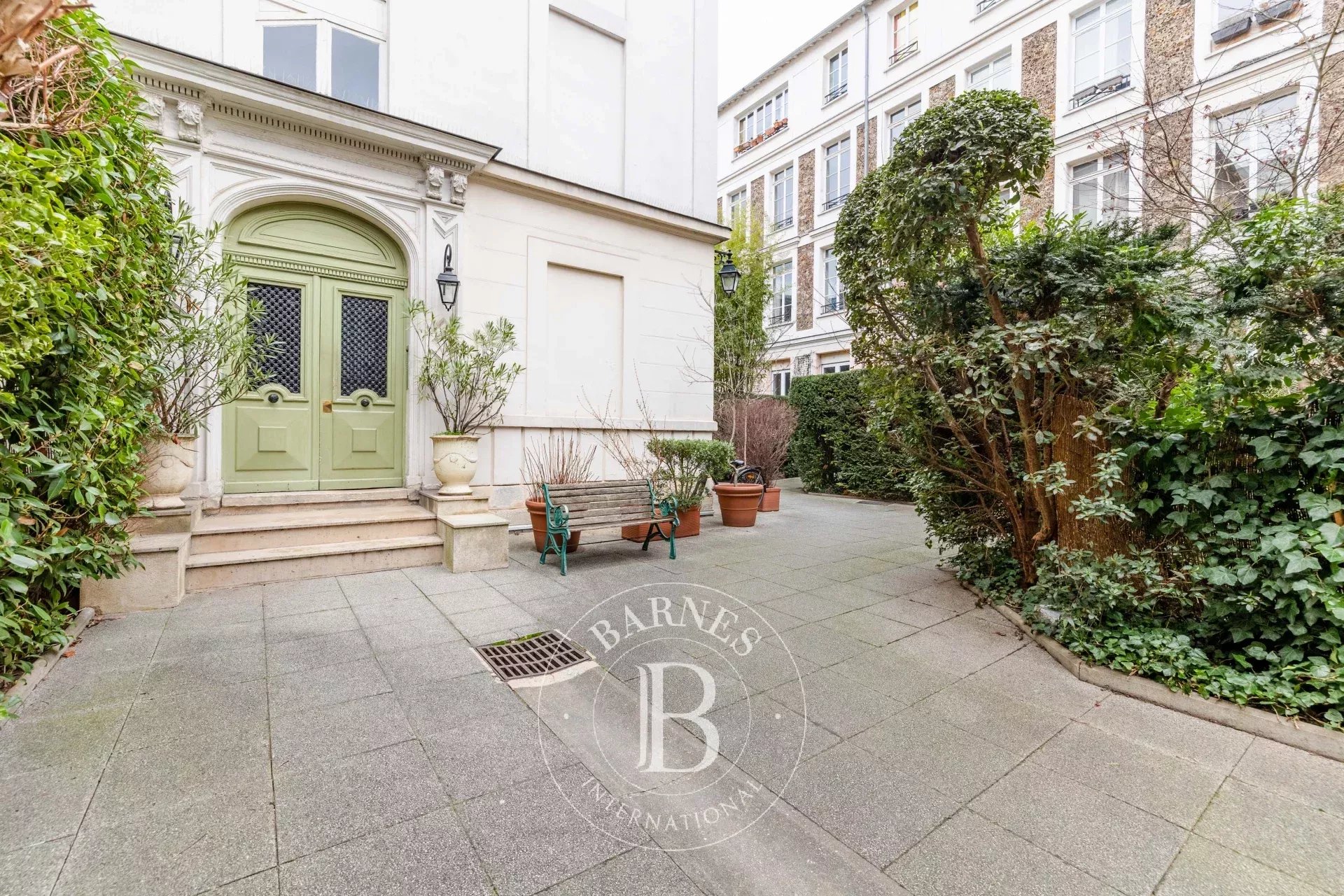 Daire Paris 10ème - picture 16