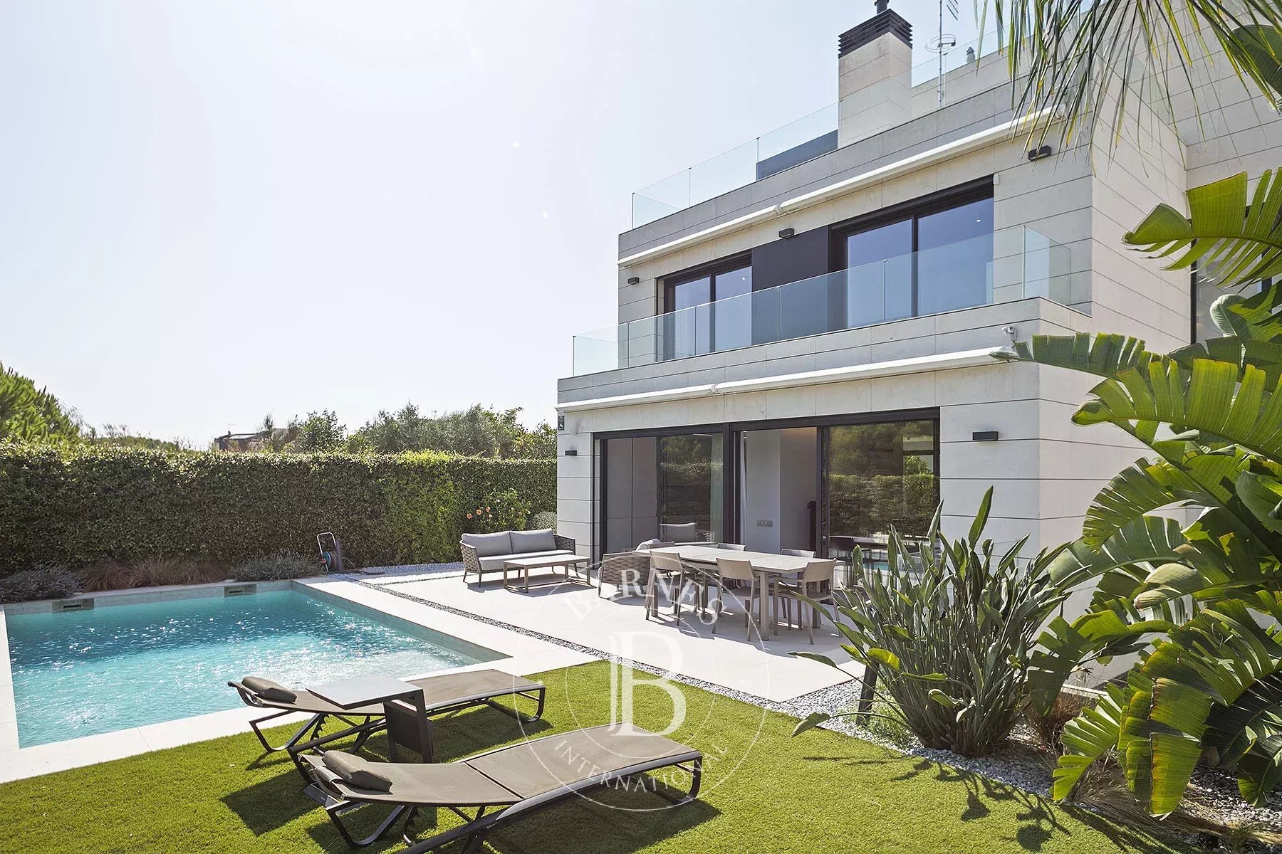 Ev Montgat - picture 19