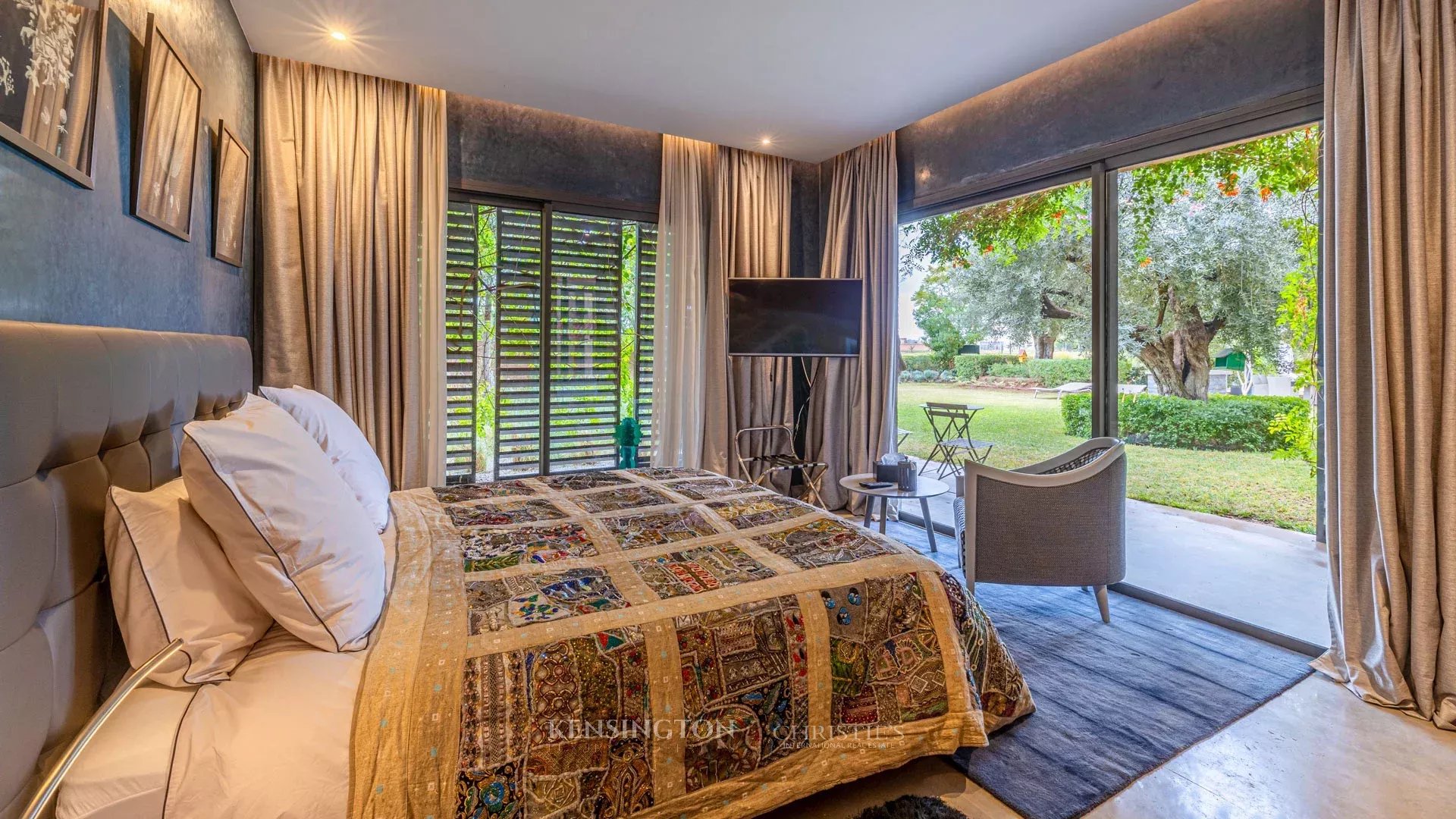 5 Bedroom Villa/Townhouse's Image 54