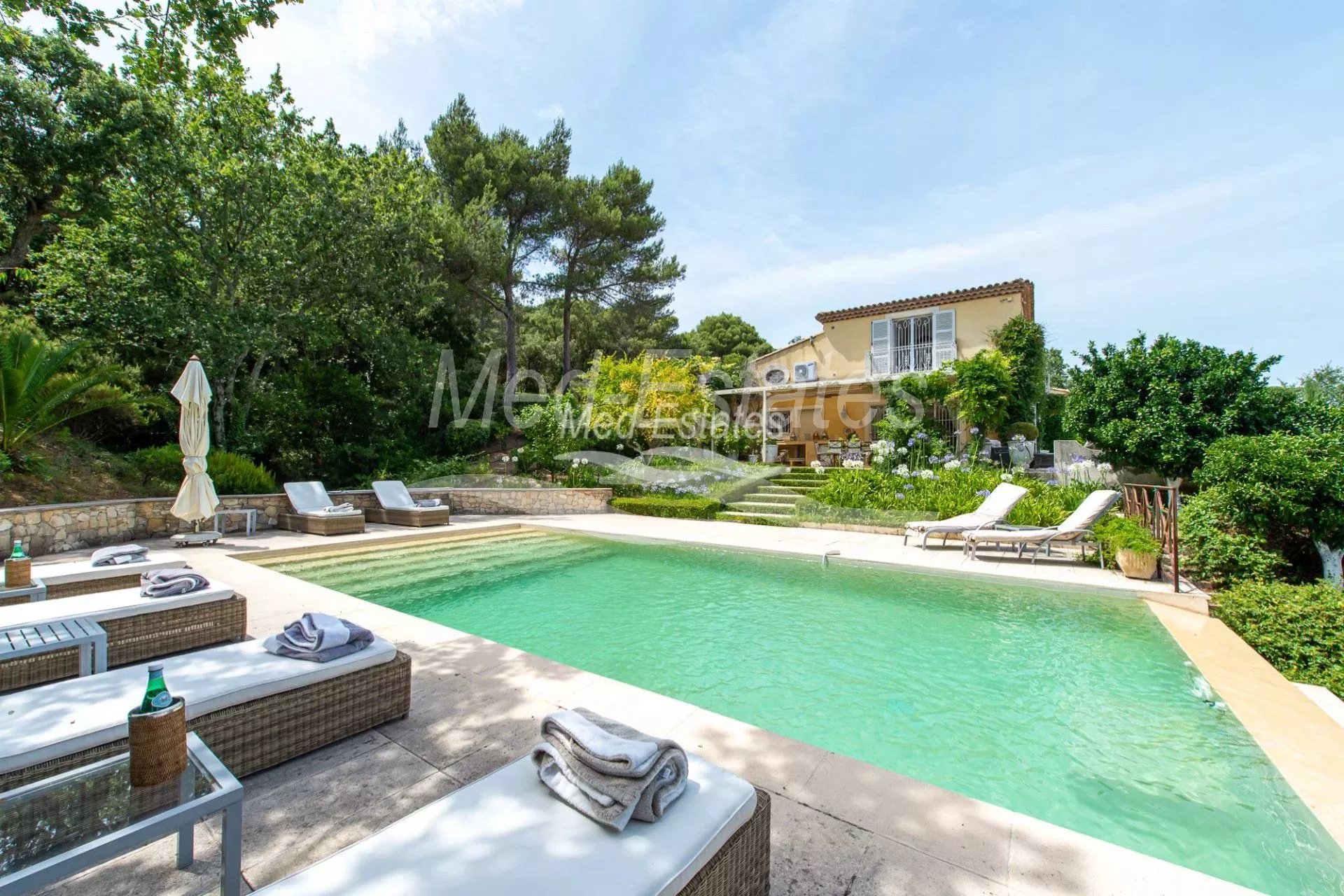 Agence immobilière de Med-Estates Saint Tropez