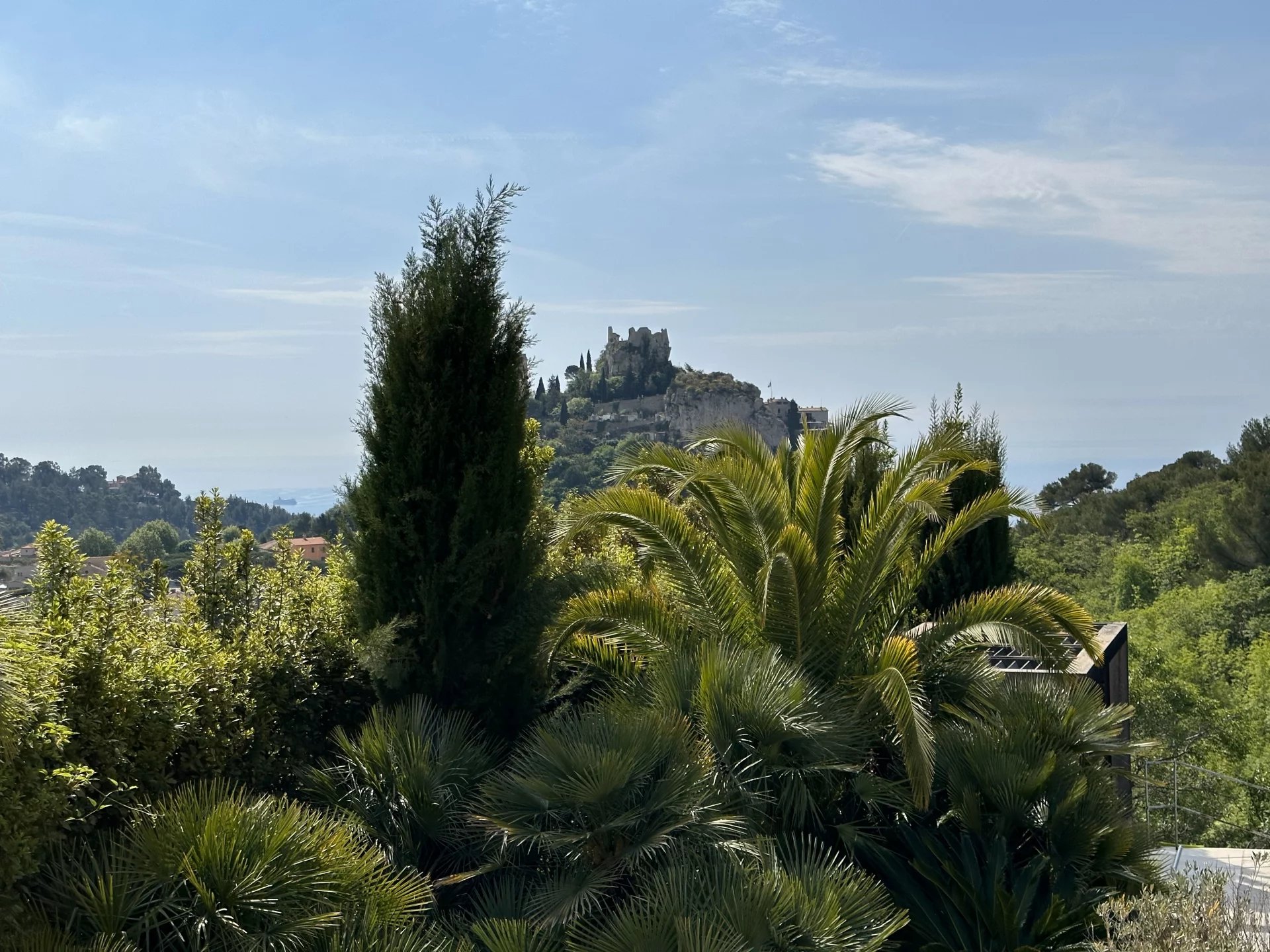 Apartment in Eze - view 1