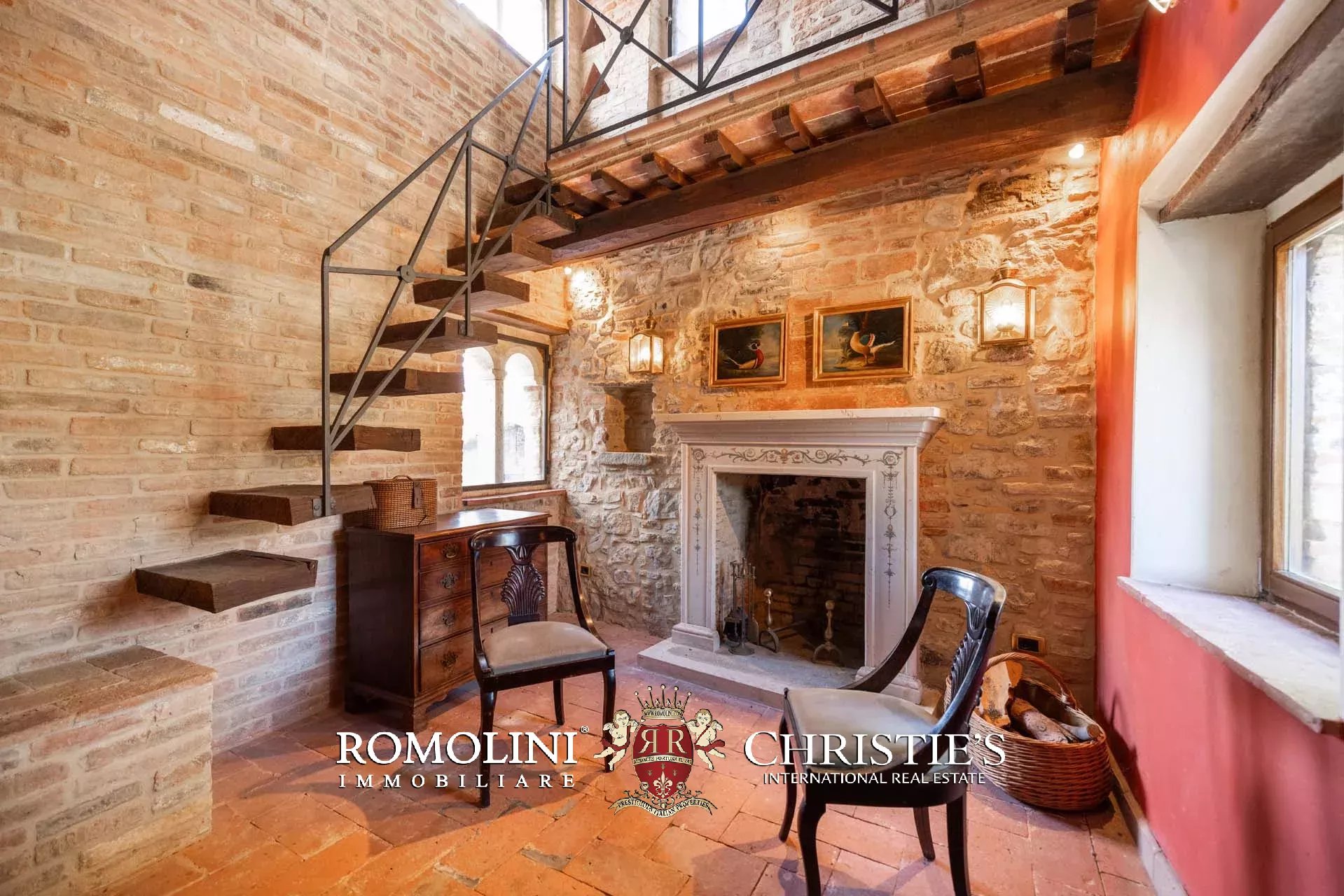 10 Bedroom Villa/Townhouse's Image 99