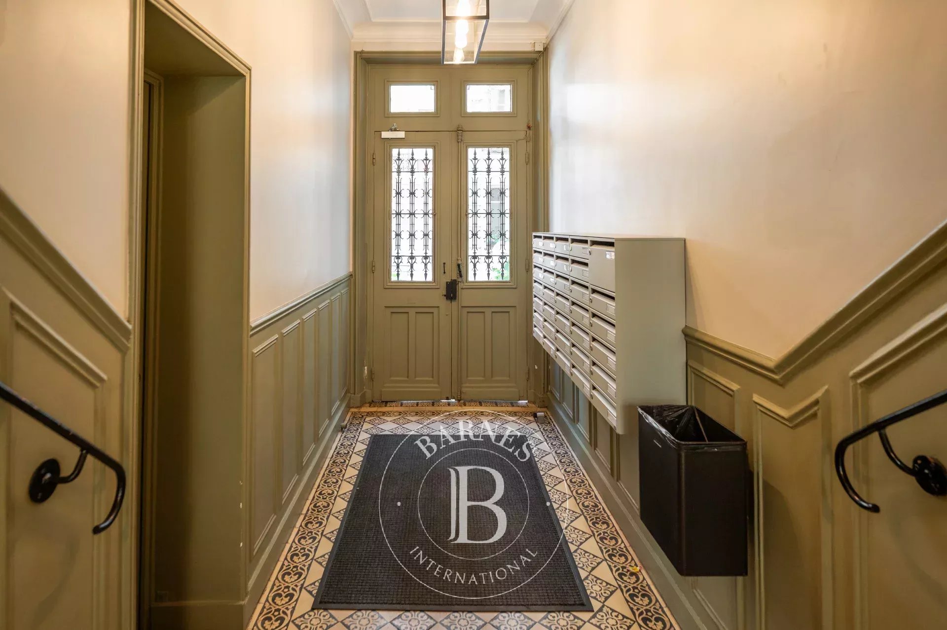 Daire Paris 18ème - picture 10