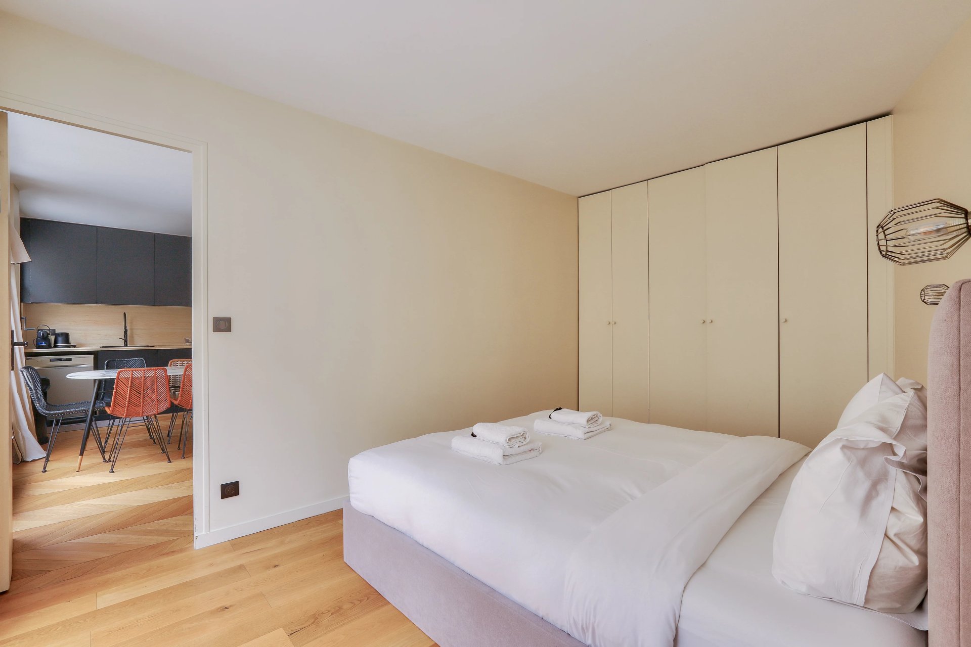 2 Bedroom Apartment/Flat's Image 11