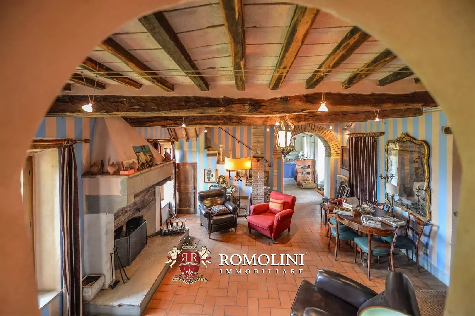 6 Bedroom Villa/Townhouse's Image 26