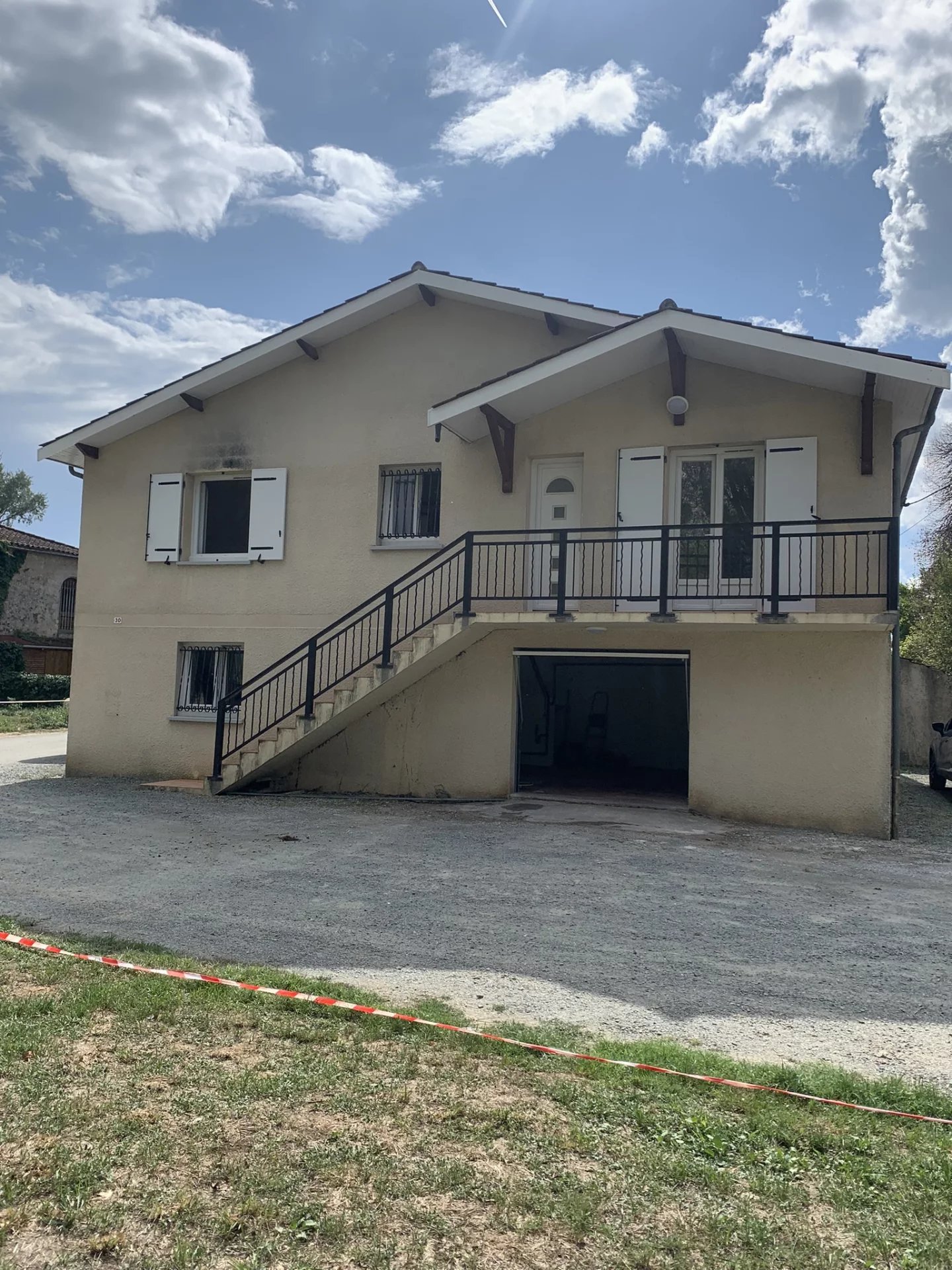 Maison Mitoyenne de type 4 de 83 m² env. avec Jardinet non attenant en bord de Garonne