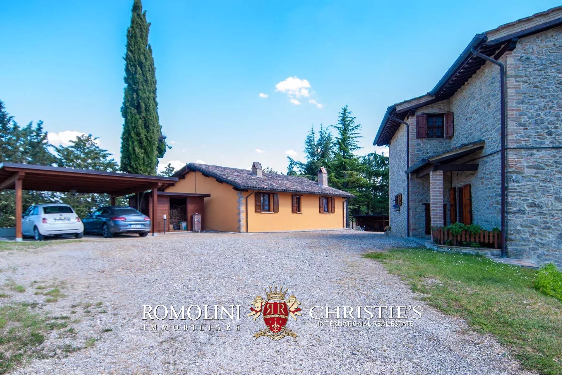 4 Bedroom Villa/Townhouse's Image 17
