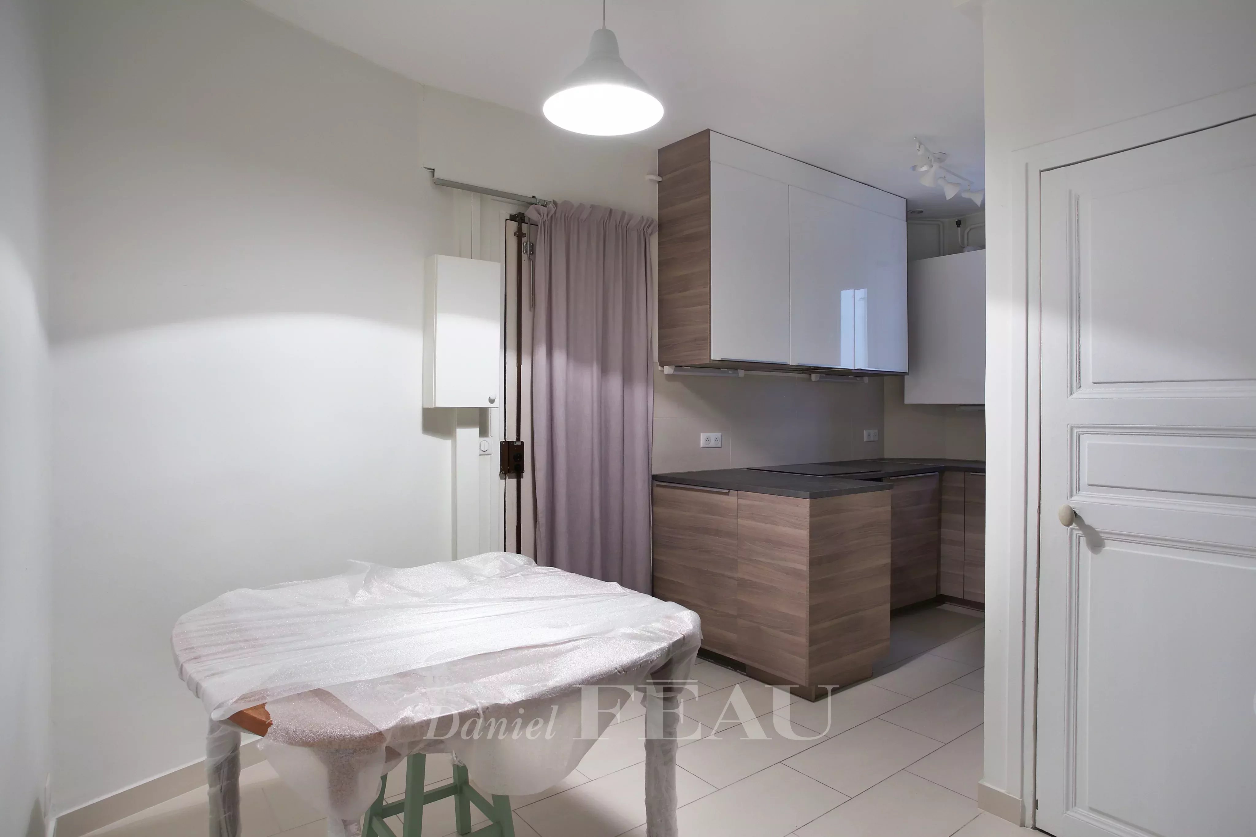 Location Appartement Paris 17ème
