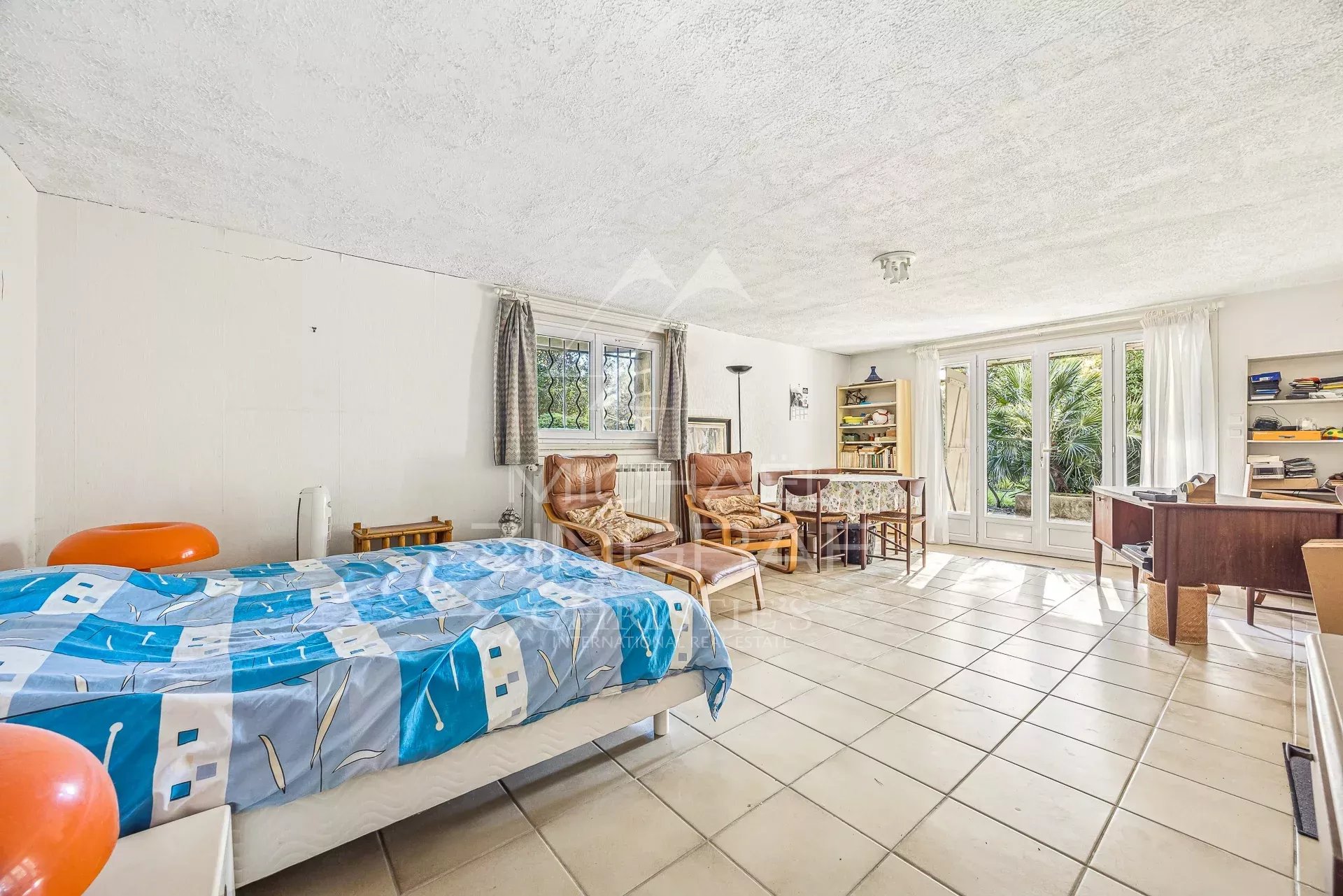 5 Bedroom Villa/Townhouse's Image 8
