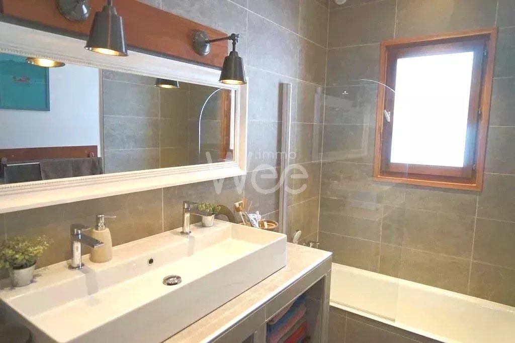 Lac  de Serre Ponçon propriété 7 P