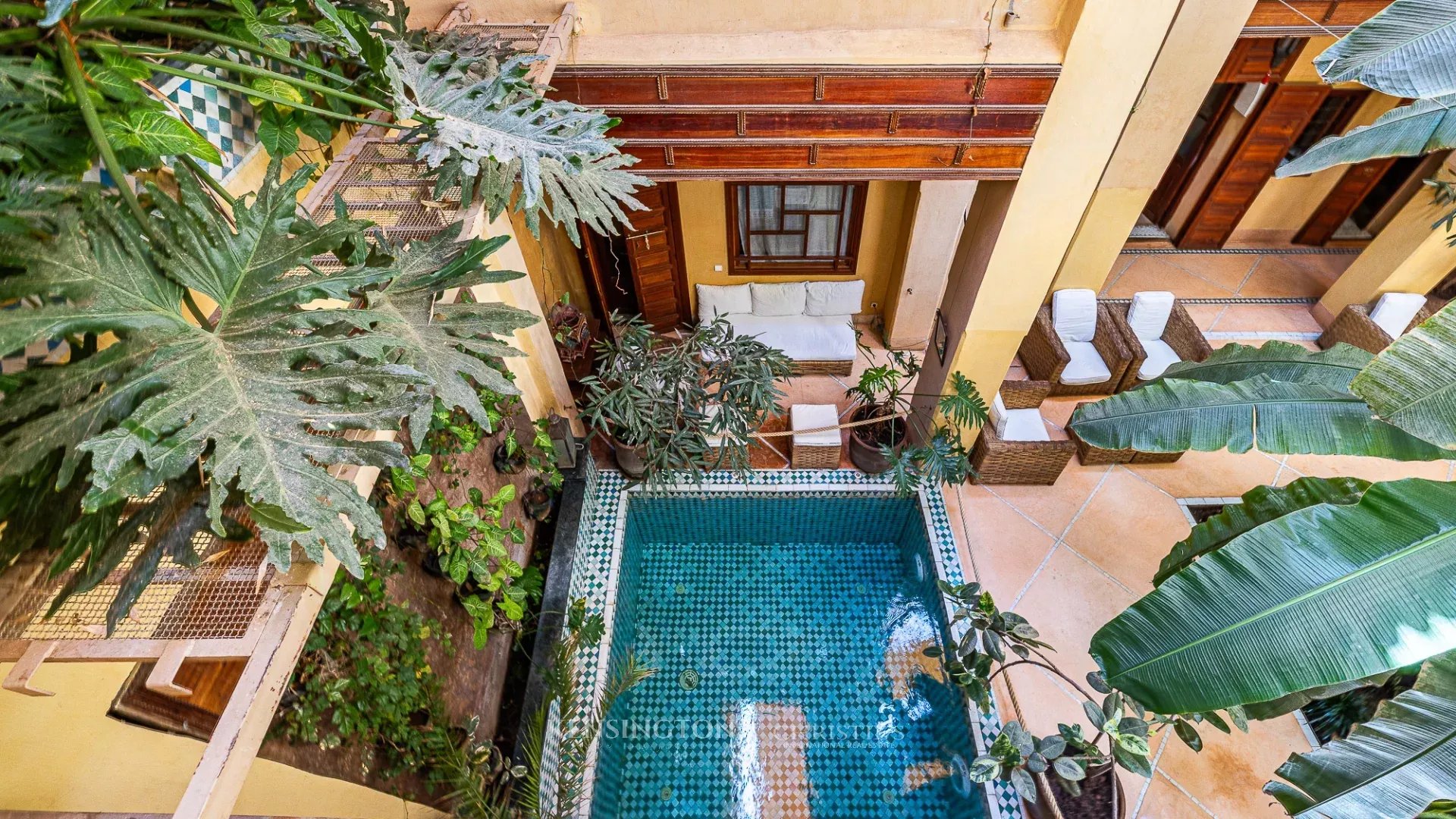 9 Bedroom Villa/Townhouse's Image 20